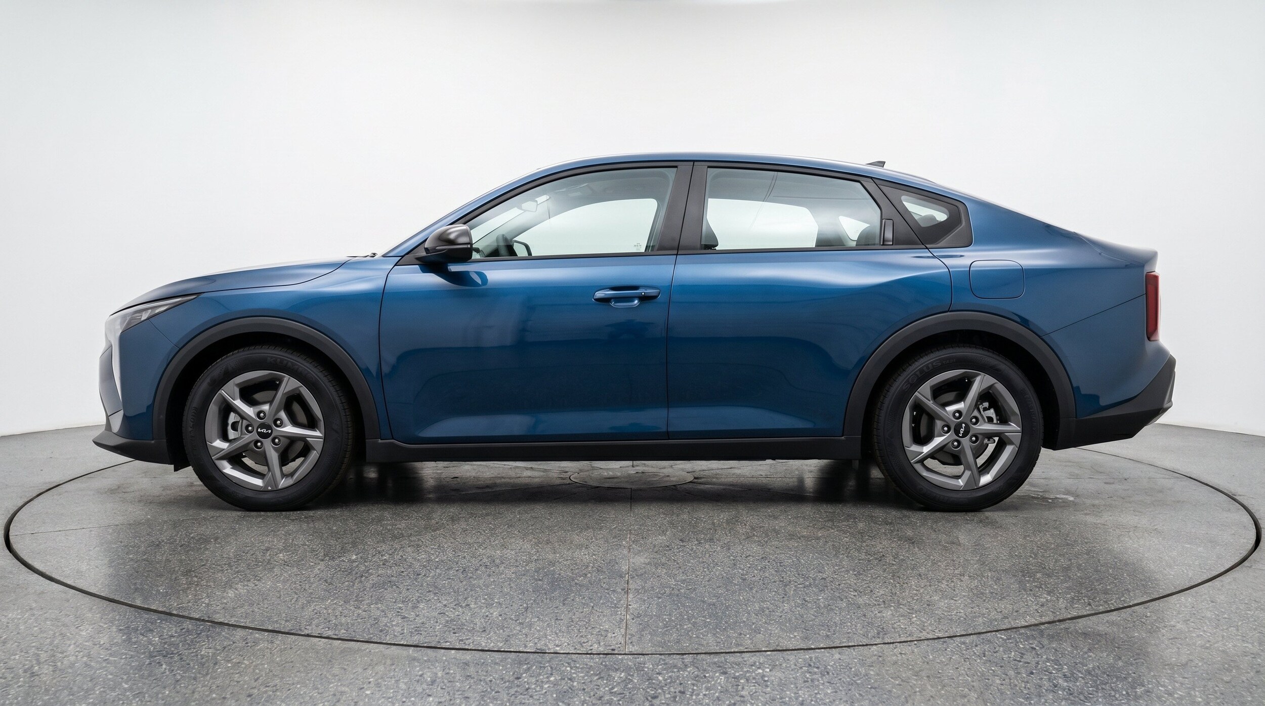 Thumbnail: 2026 Kia K4 - 5