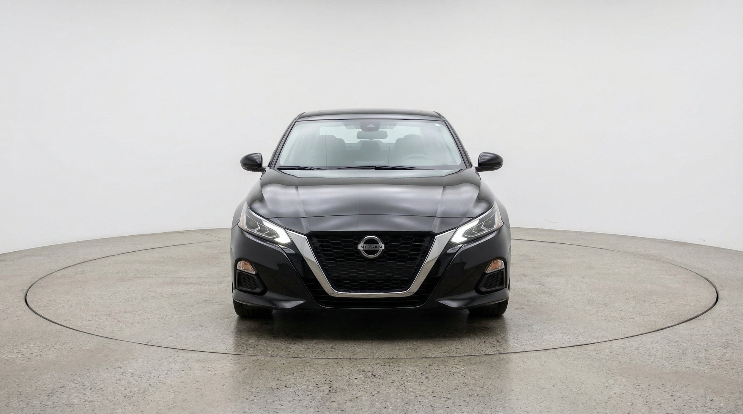 Thumbnail: 2025 Nissan Altima - 2