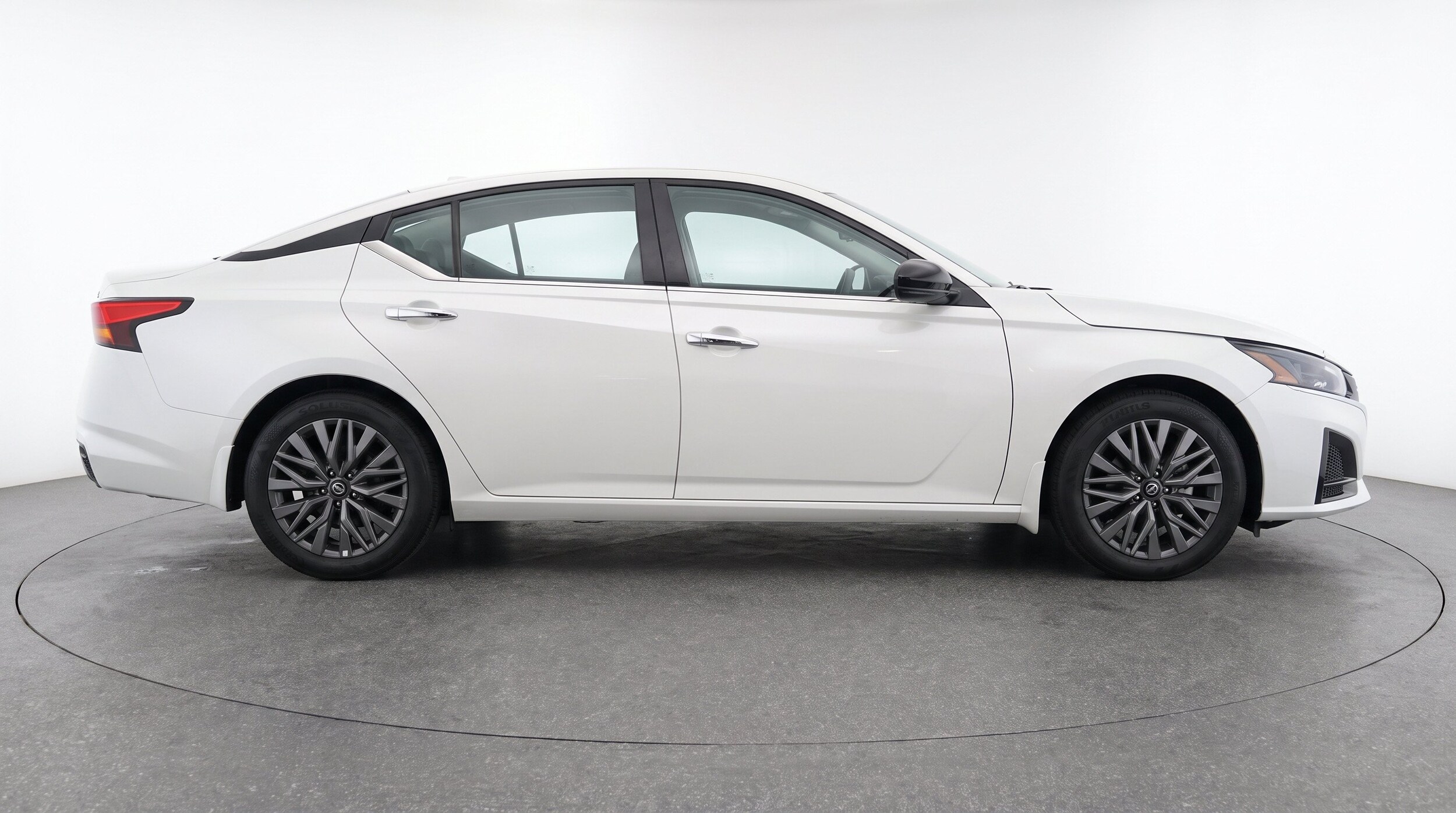 Thumbnail: 2025 Nissan Altima - 11