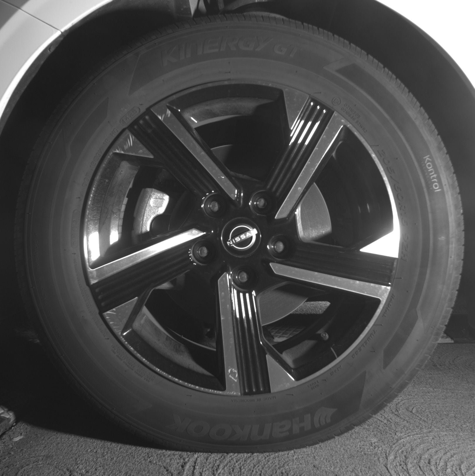 Thumbnail: 2025 Nissan Sentra - 9