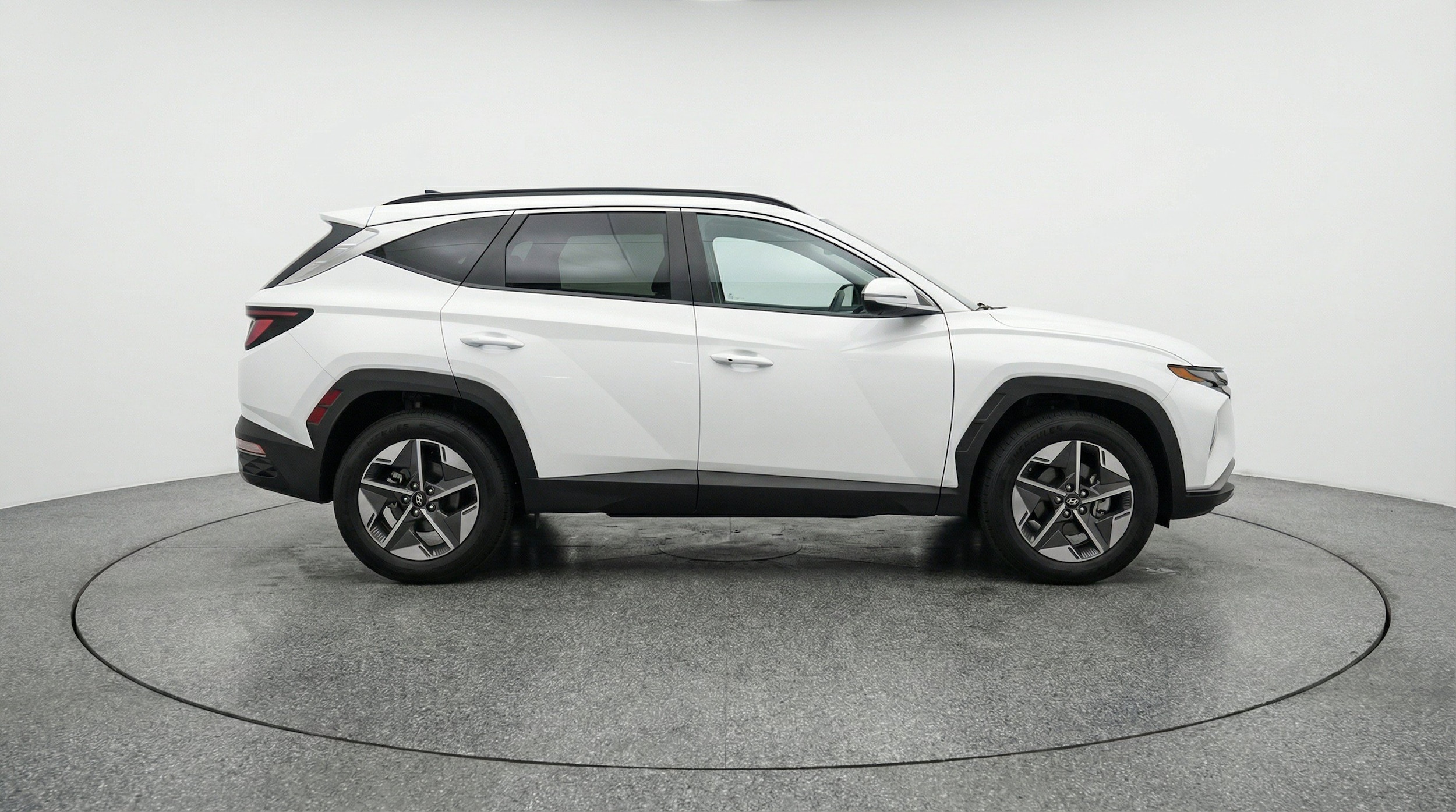 Thumbnail: 2025 Hyundai Tucson - 11