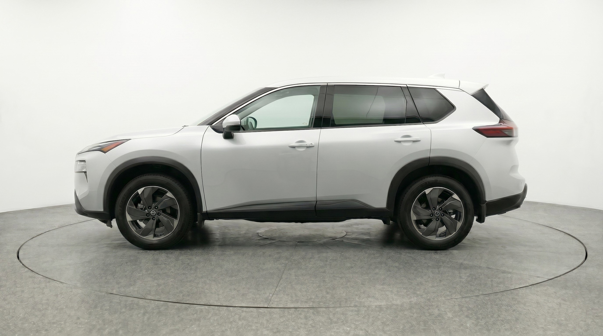 Thumbnail: 2025 Nissan Rogue - 5