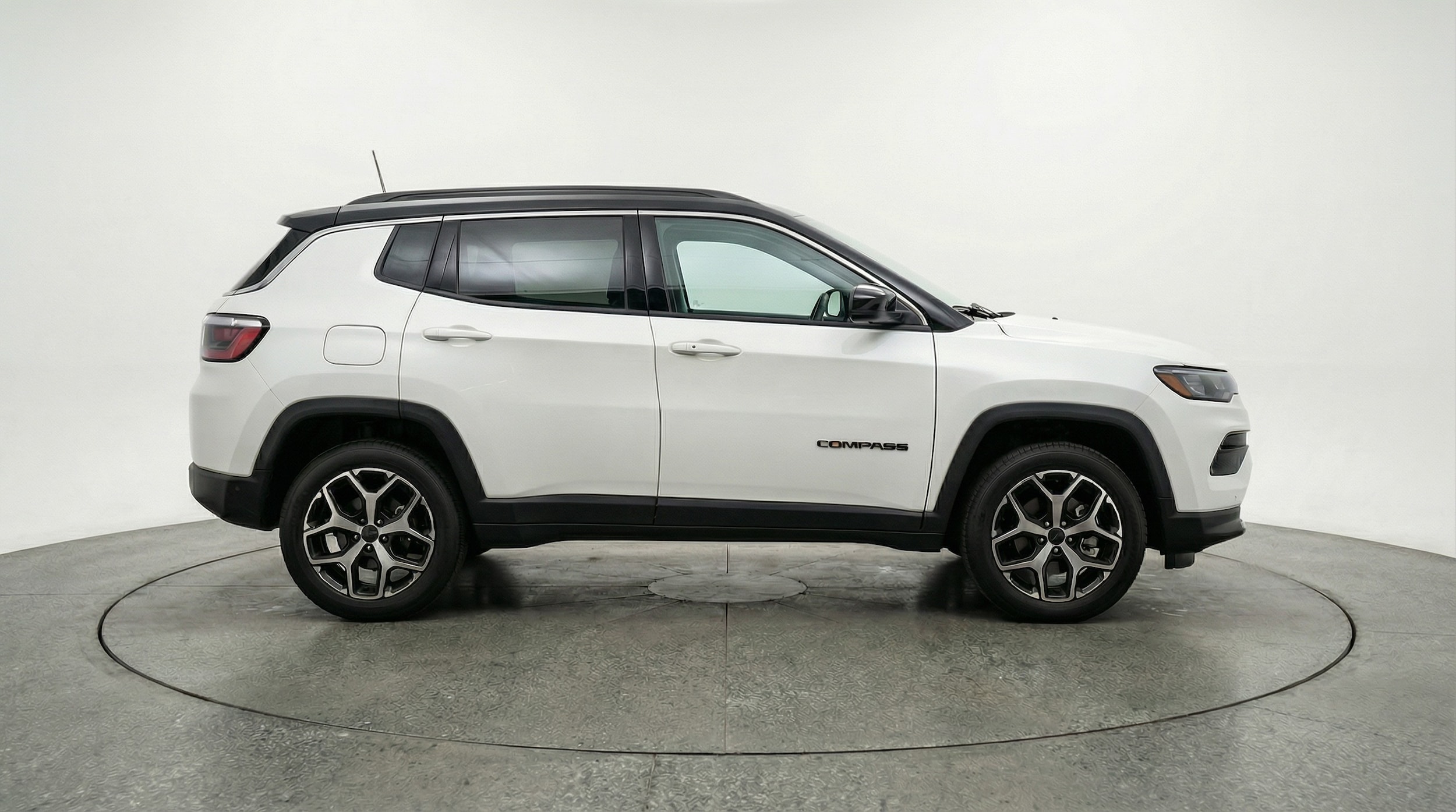 Thumbnail: 2025 Jeep Compass - 8