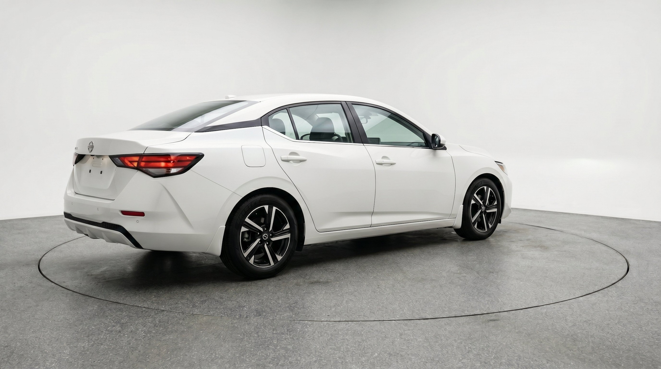 Thumbnail: 2025 Nissan Sentra - 9