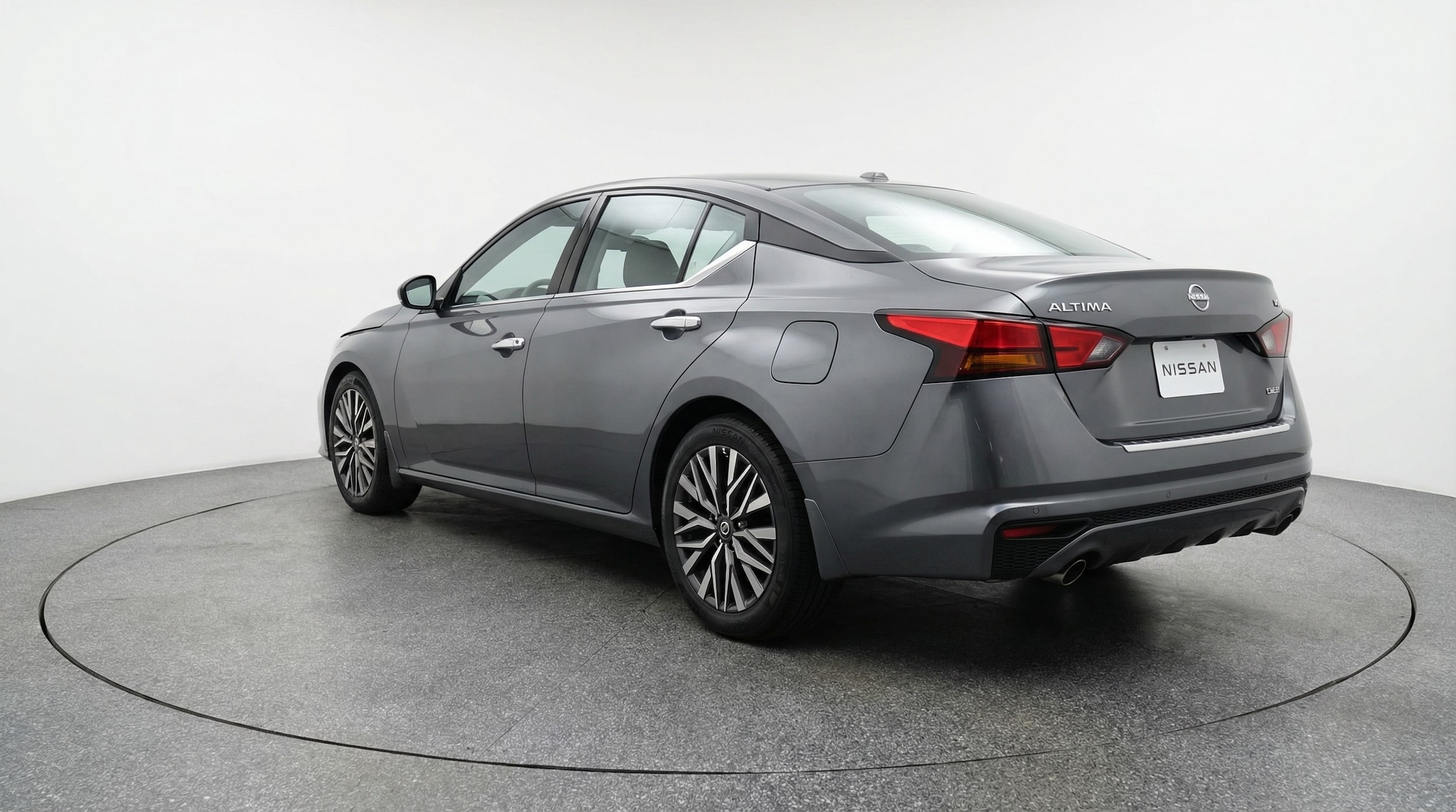 Thumbnail: 2025 Nissan Altima - 5