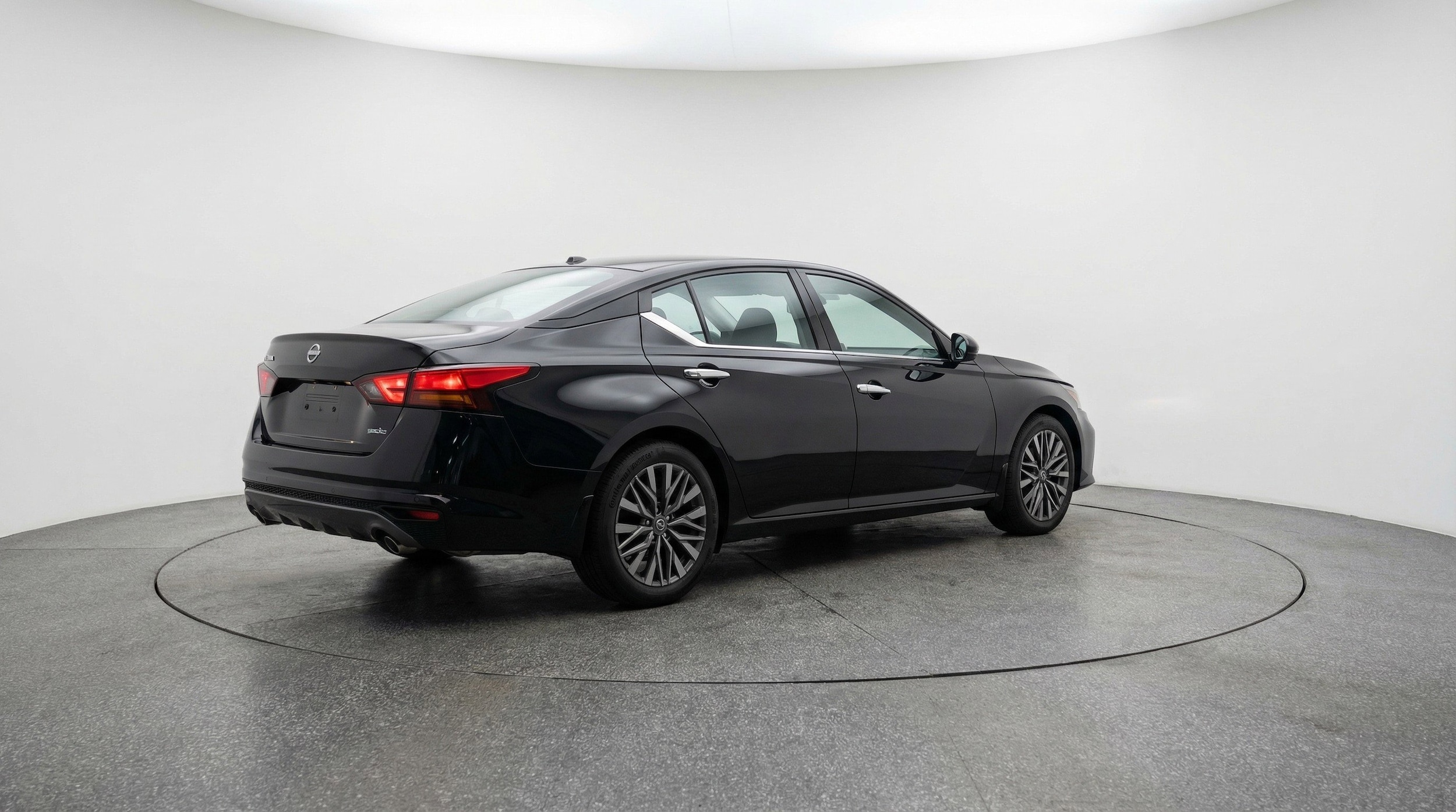 Thumbnail: 2025 Nissan Altima - 9
