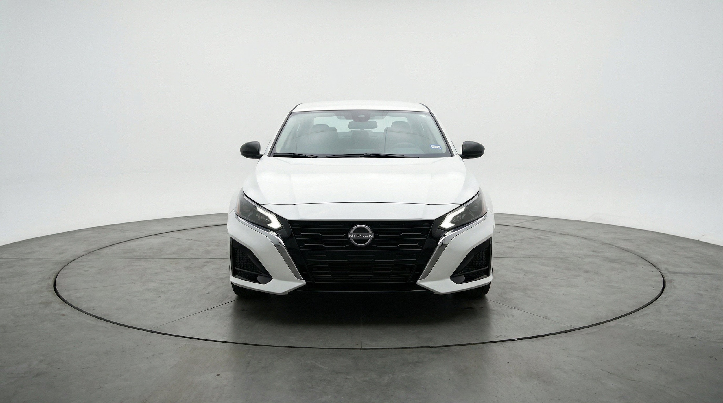 Thumbnail: 2025 Nissan Altima - 2