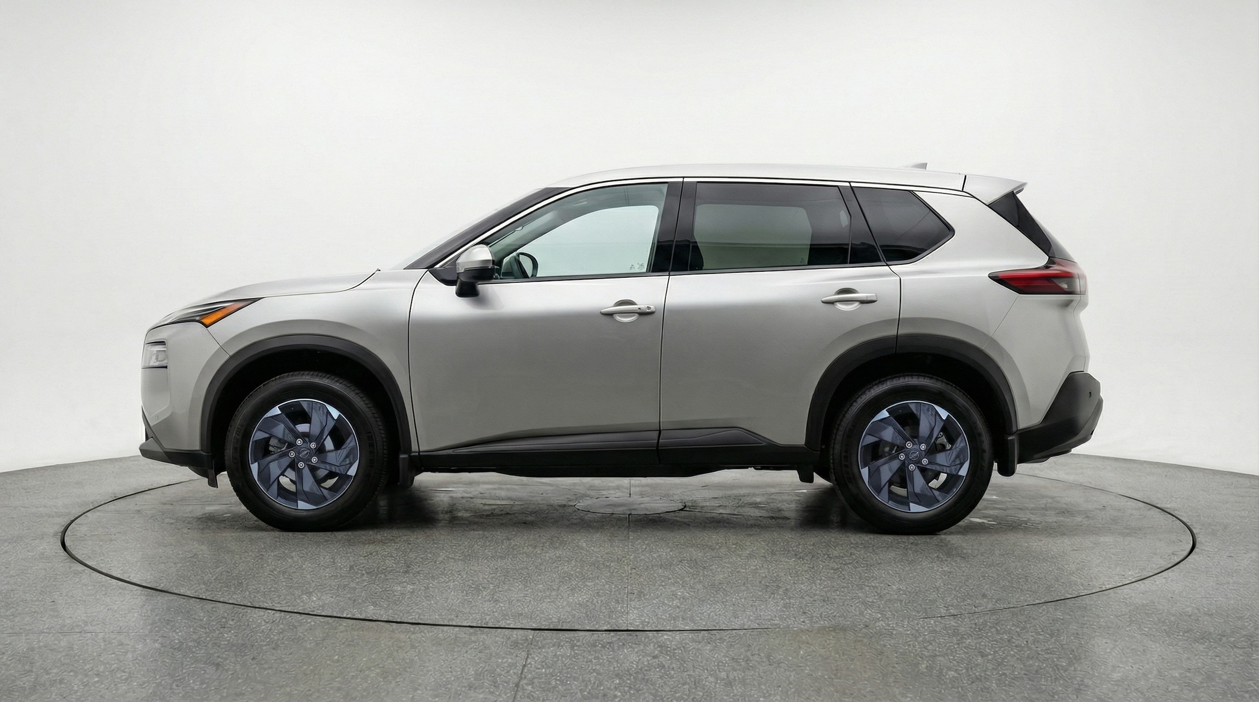 Thumbnail: 2025 Nissan Rogue - 4