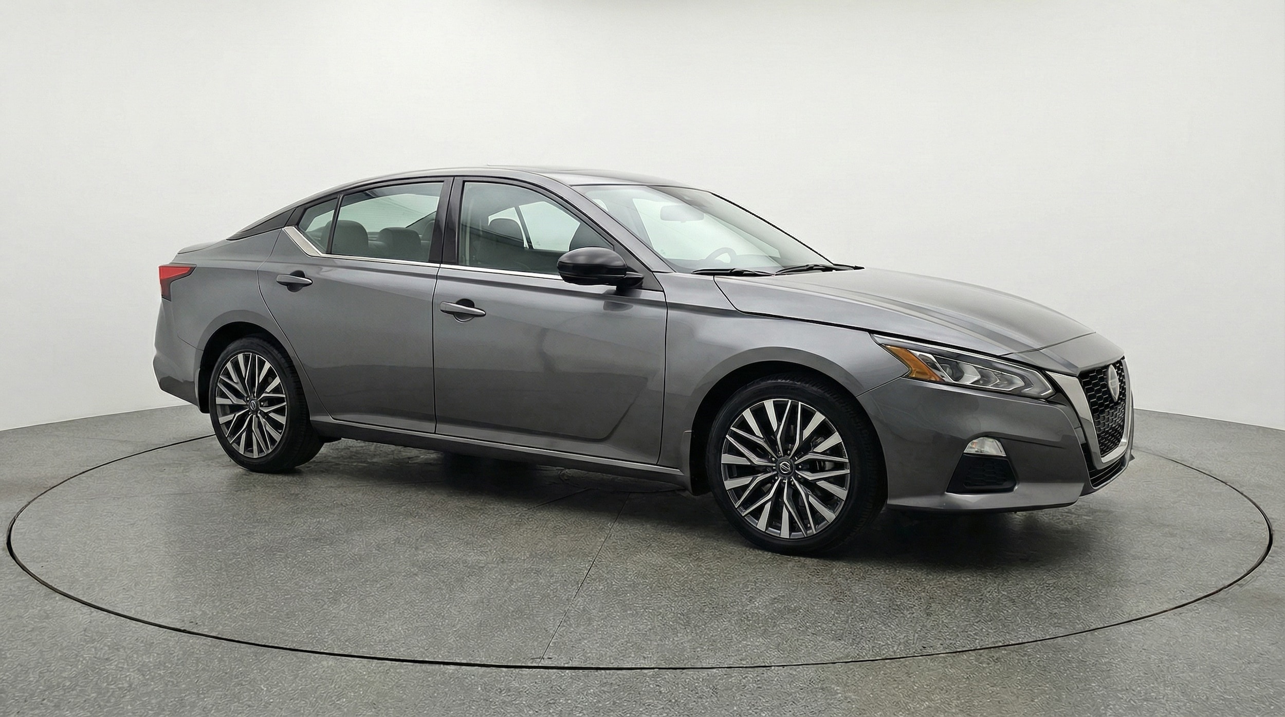 Thumbnail: 2025 Nissan Altima - 1