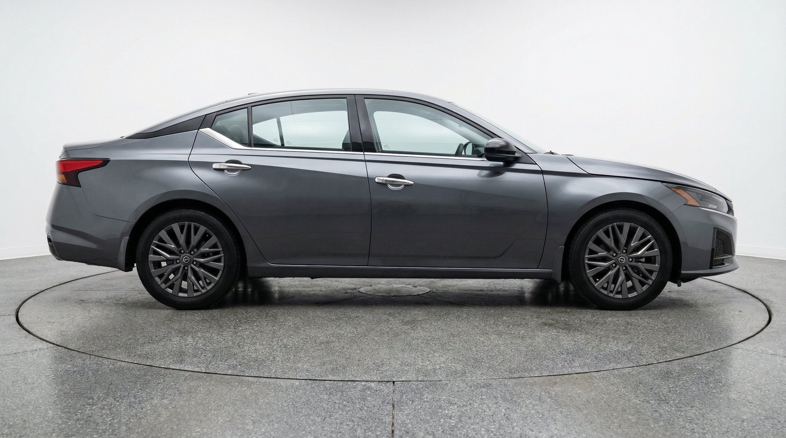 Thumbnail: 2025 Nissan Altima - 11