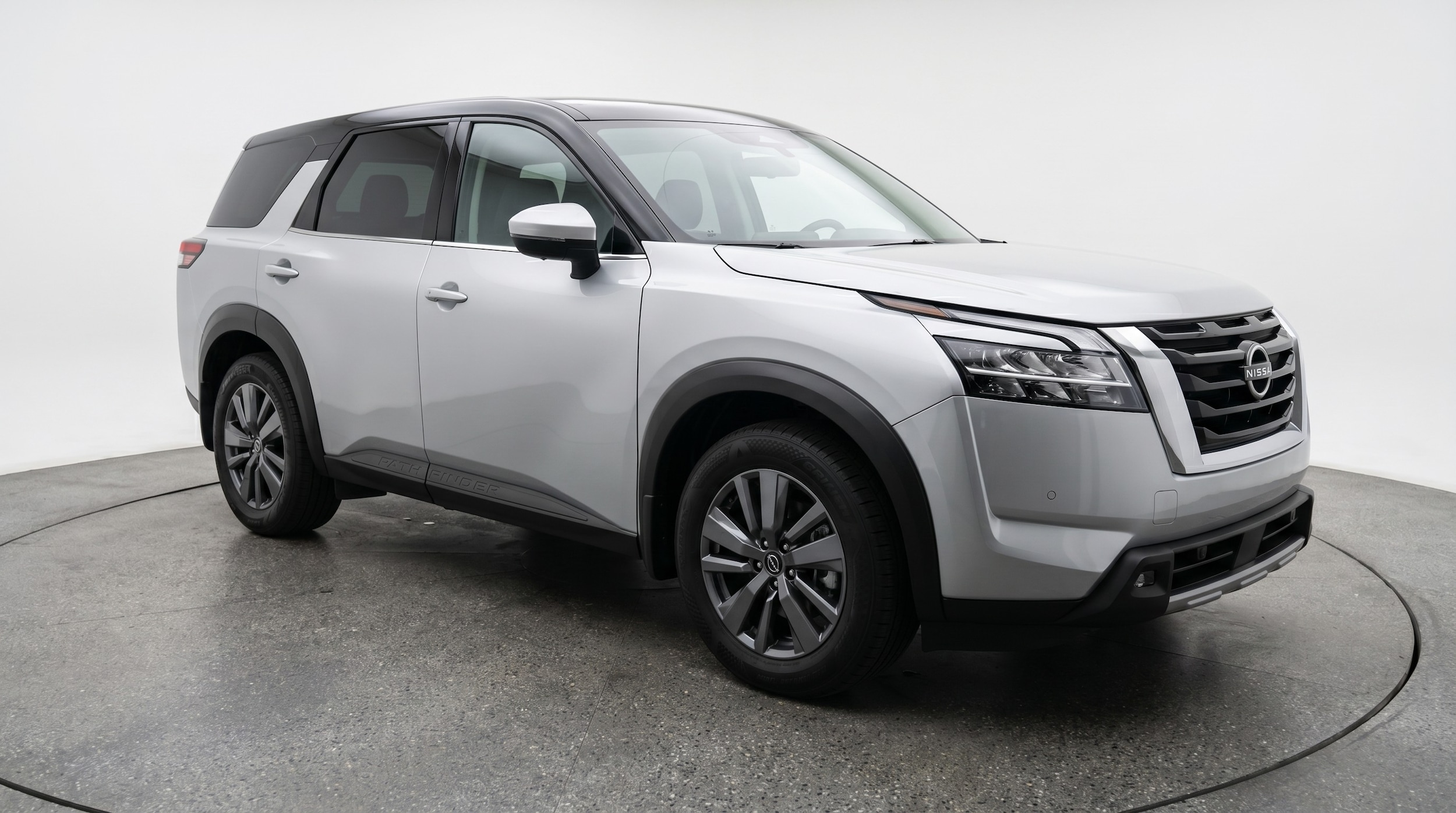 Thumbnail: 2025 Nissan Pathfinder - 1