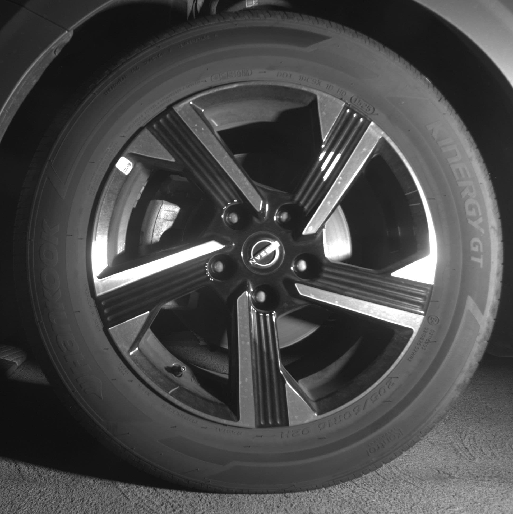 Thumbnail: 2025 Nissan Sentra - 9