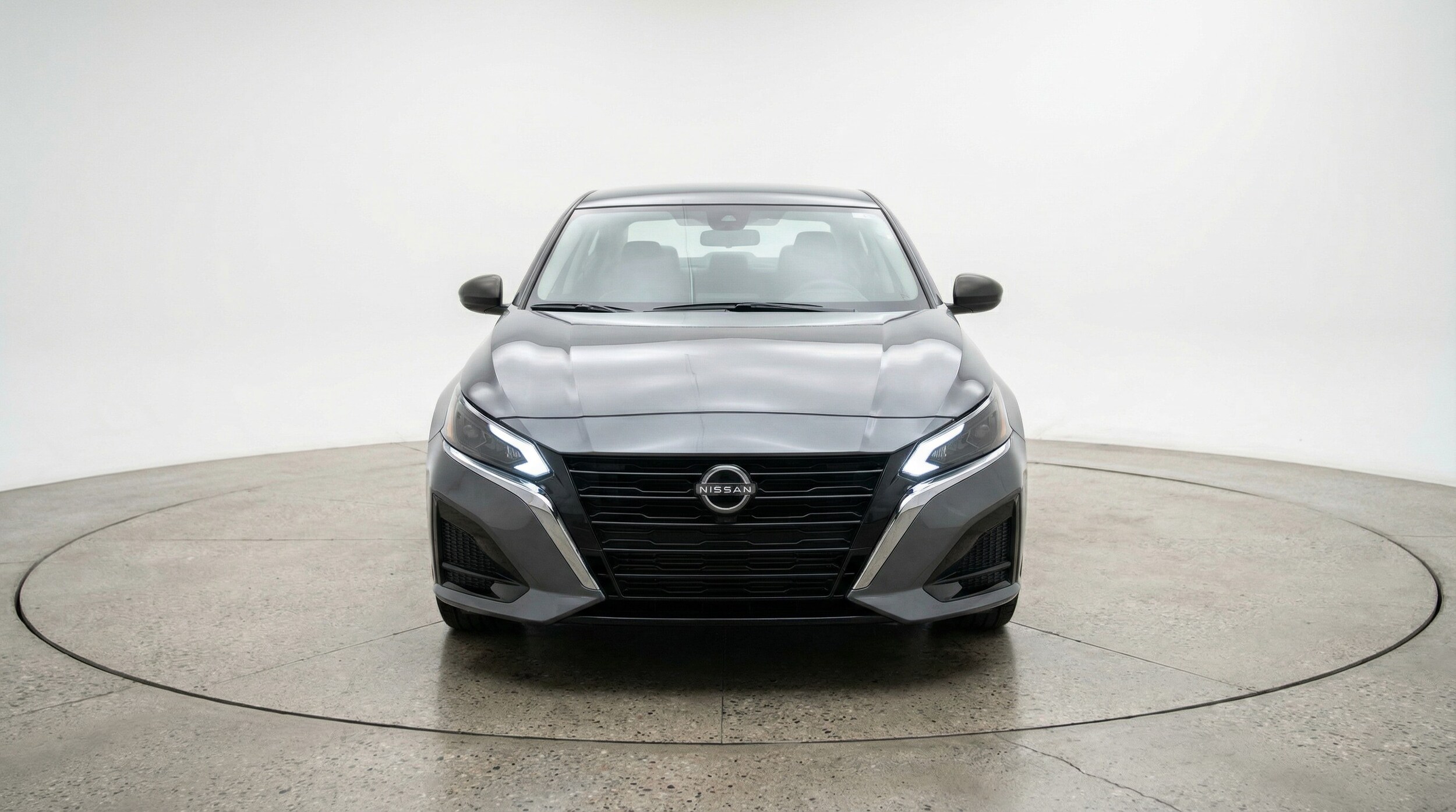 Thumbnail: 2025 Nissan Altima - 2