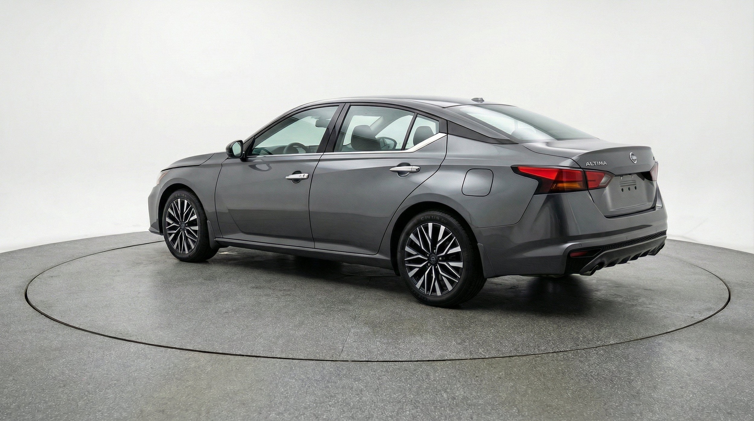 Thumbnail: 2025 Nissan Altima - 6