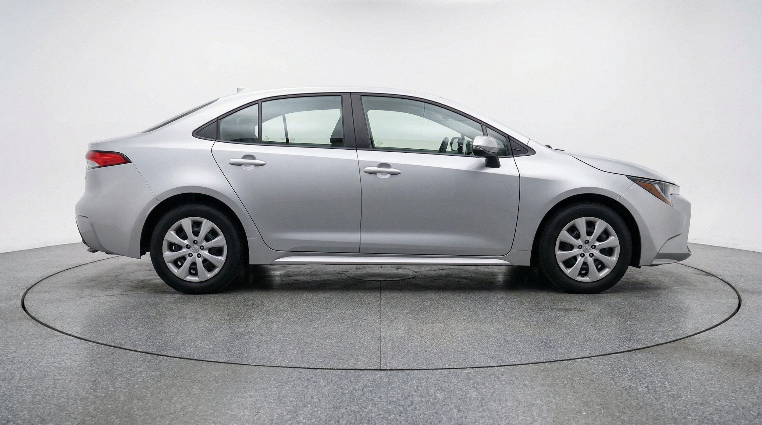 Thumbnail: 2025 Toyota Corolla - 11