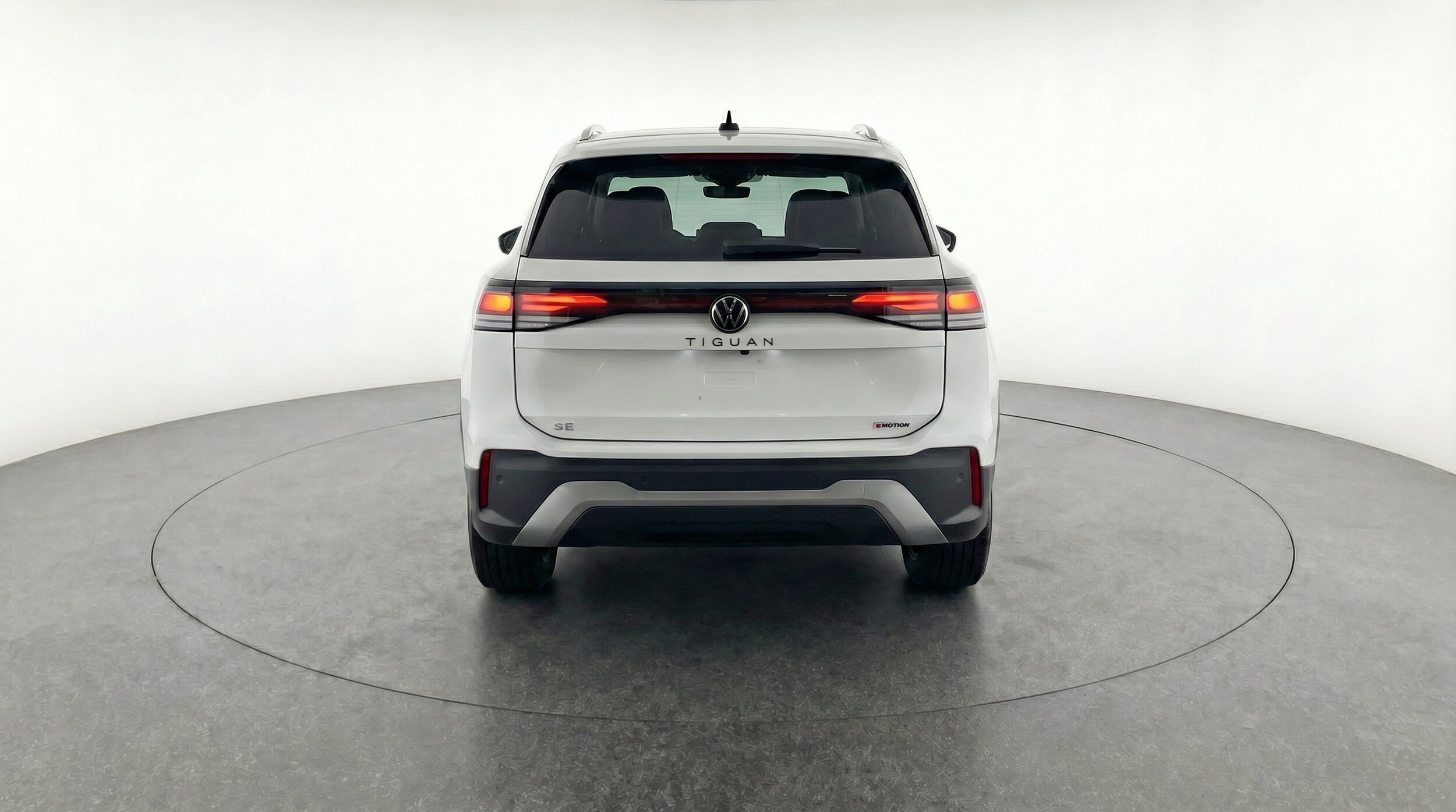 Thumbnail: 2026 Volkswagen Tiguan - 7