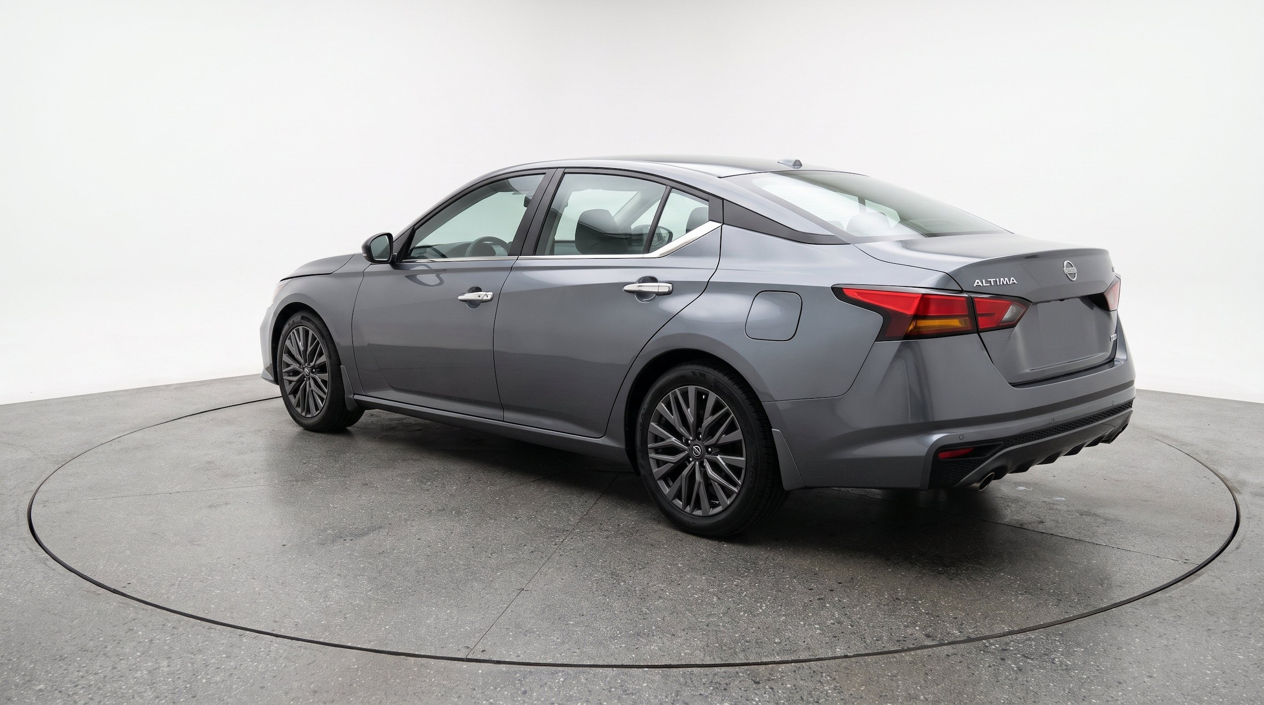 Thumbnail: 2025 Nissan Altima - 6