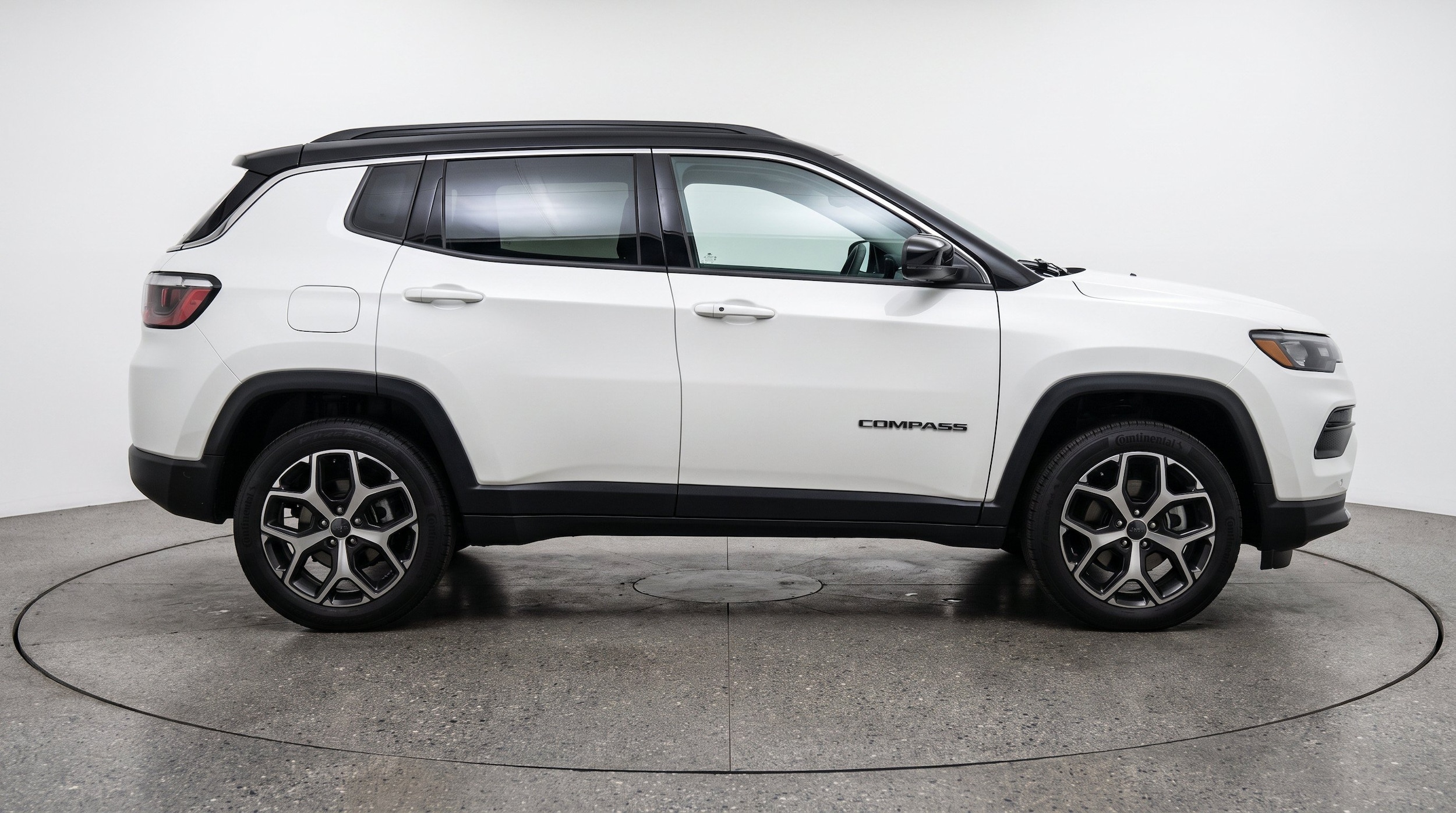 Thumbnail: 2025 Jeep Compass - 11
