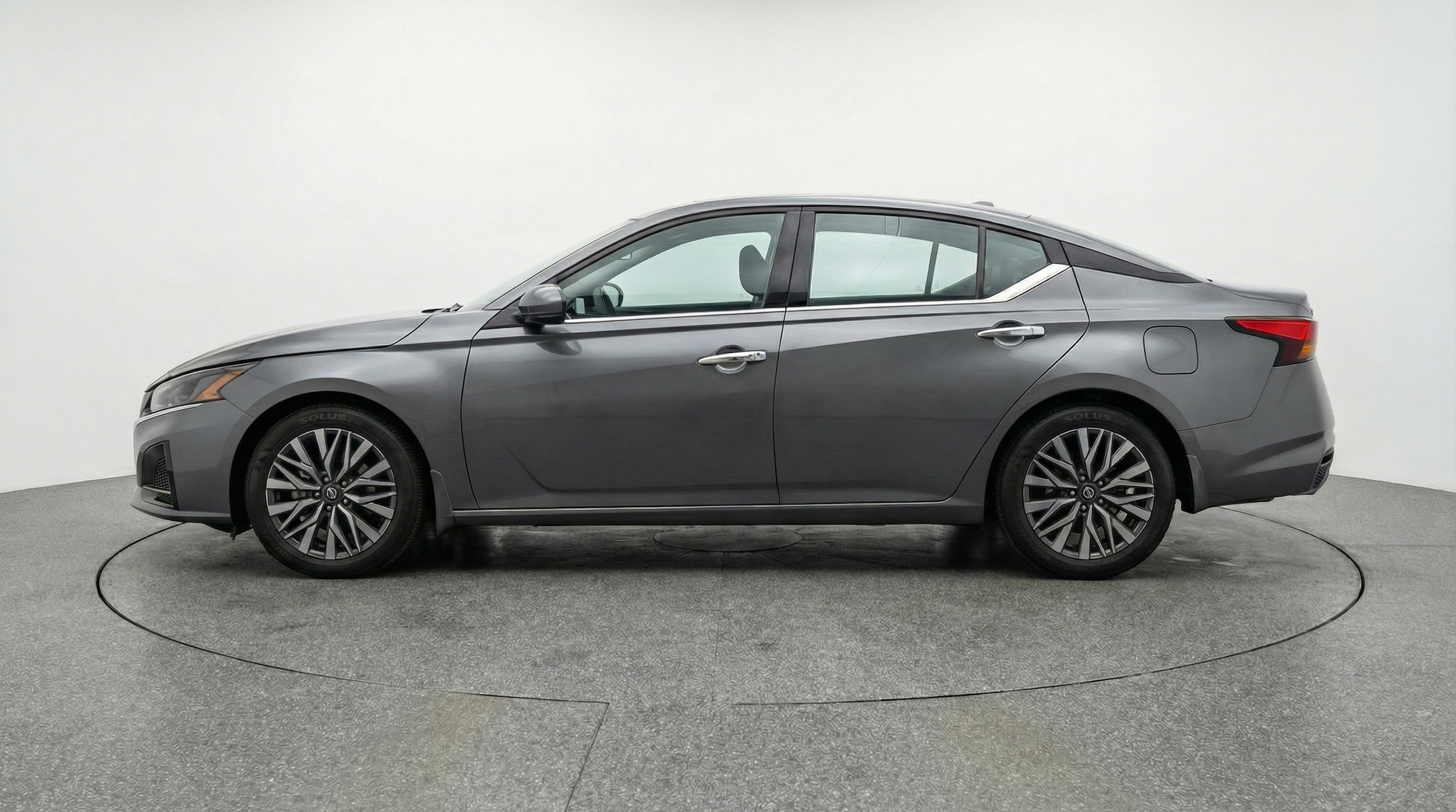 Thumbnail: 2025 Nissan Altima - 4