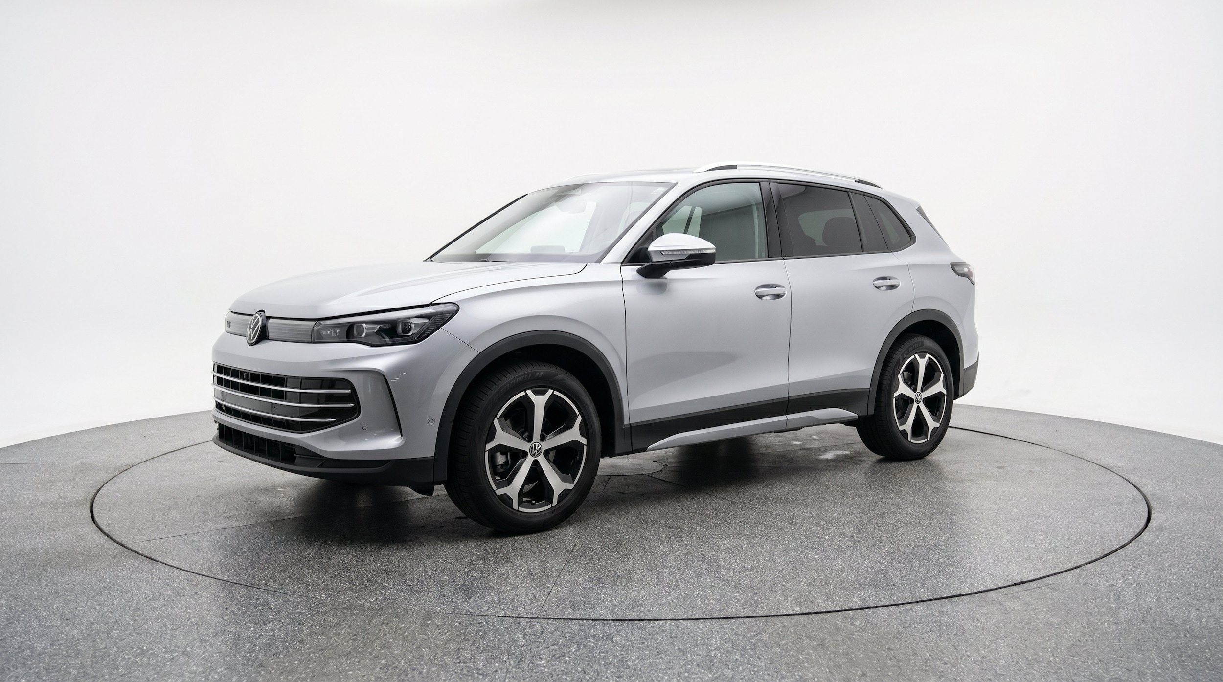 Thumbnail: 2026 Volkswagen Tiguan - 3