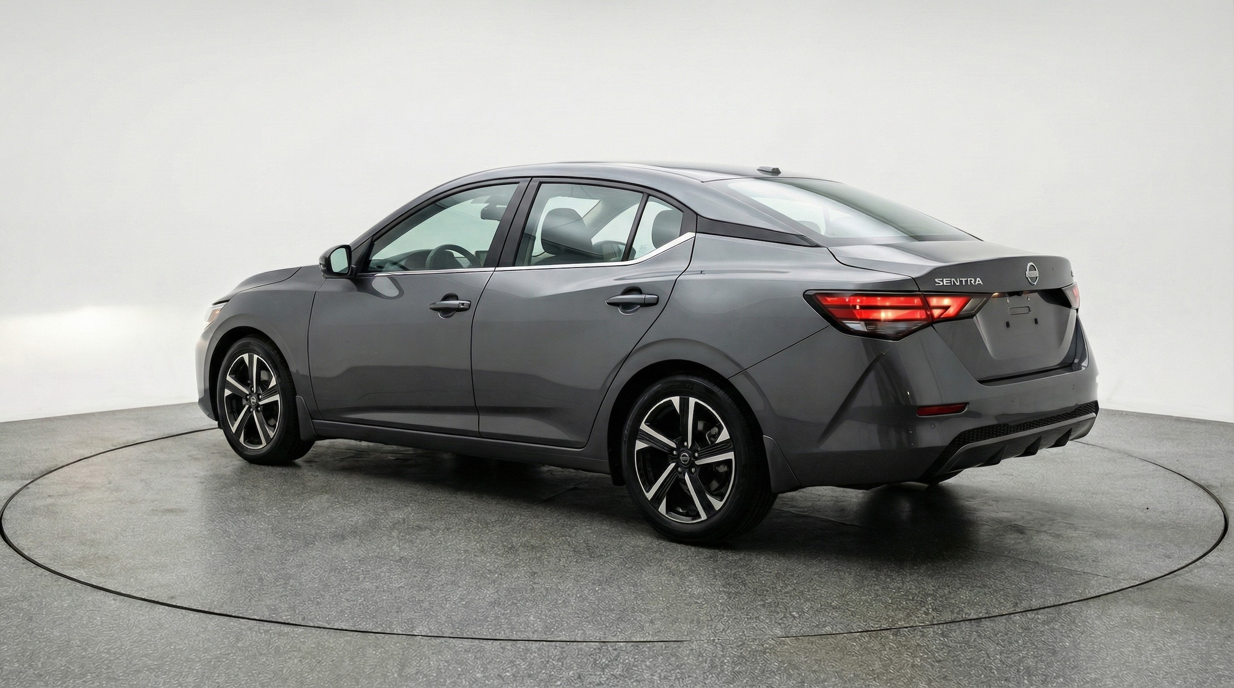 Thumbnail: 2025 Nissan Sentra - 5