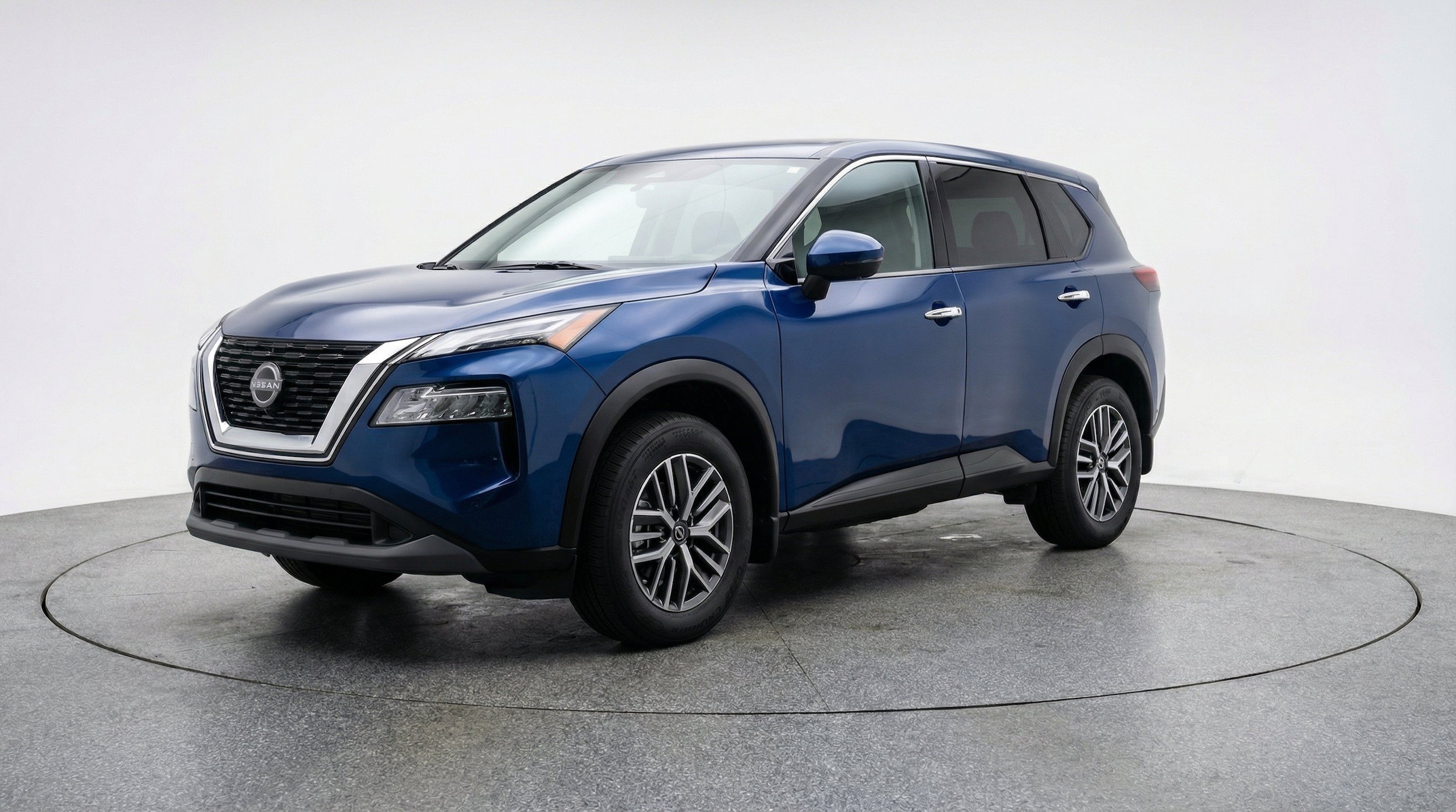 Thumbnail: 2026 Nissan Rogue - 3