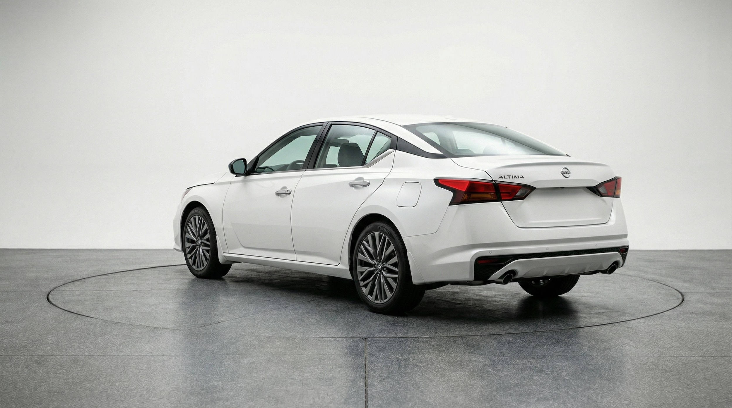 Thumbnail: 2025 Nissan Altima - 5