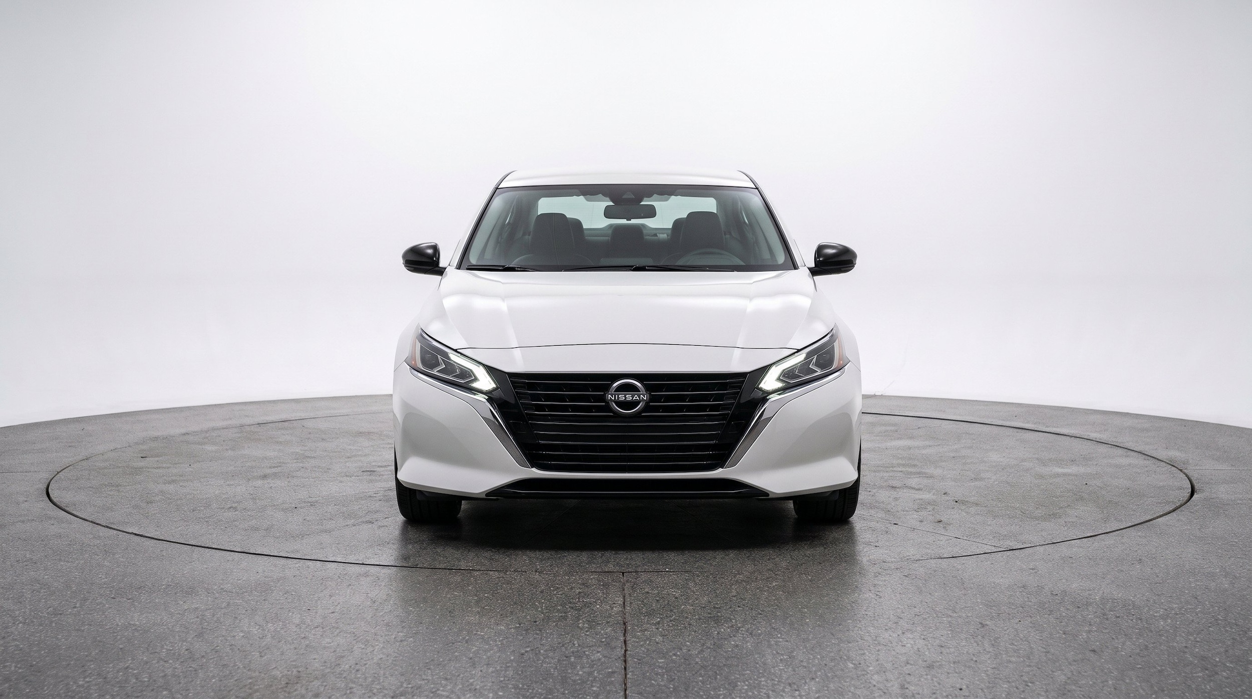 Thumbnail: 2025 Nissan Altima - 2