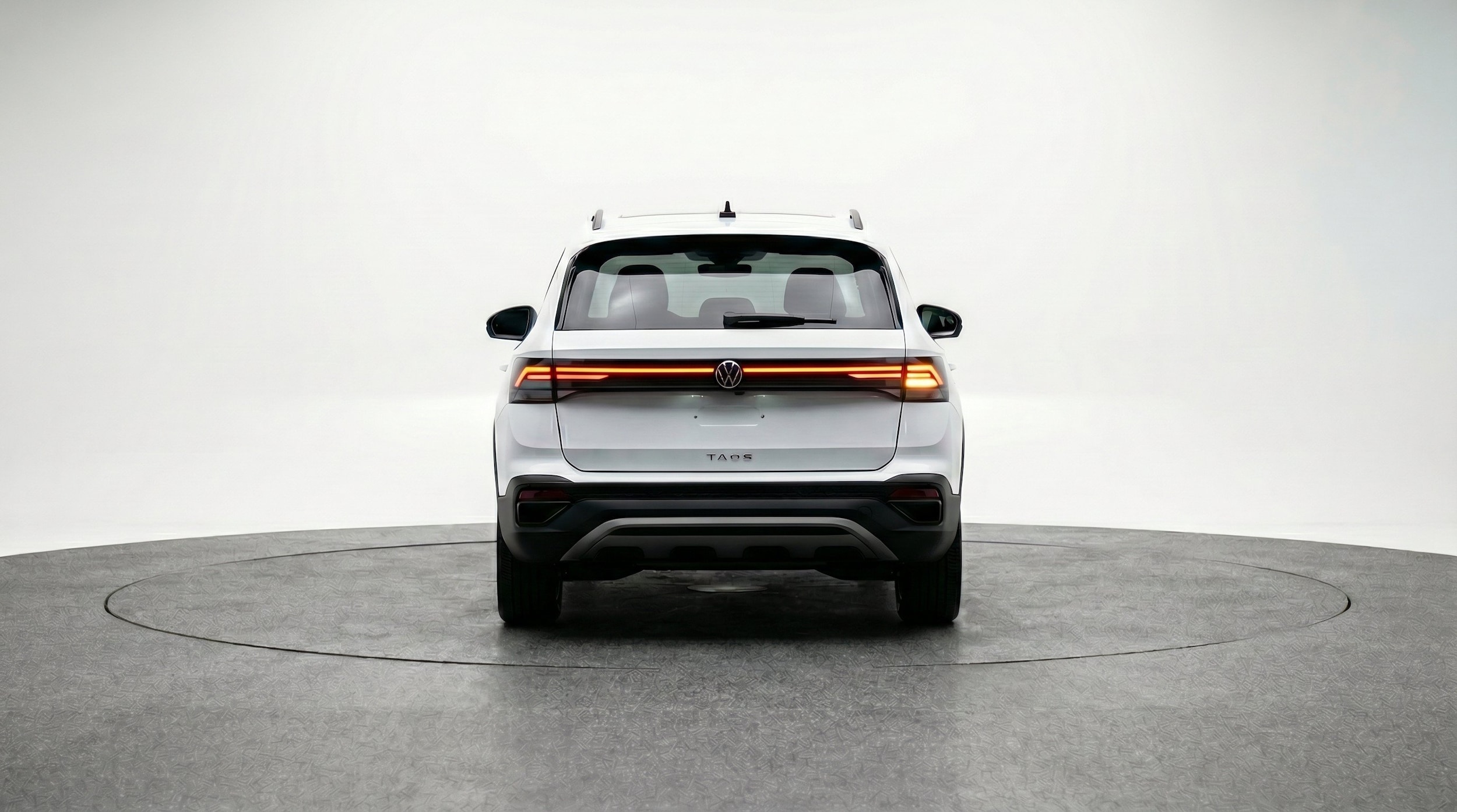 Thumbnail: 2026 Volkswagen Taos - 7
