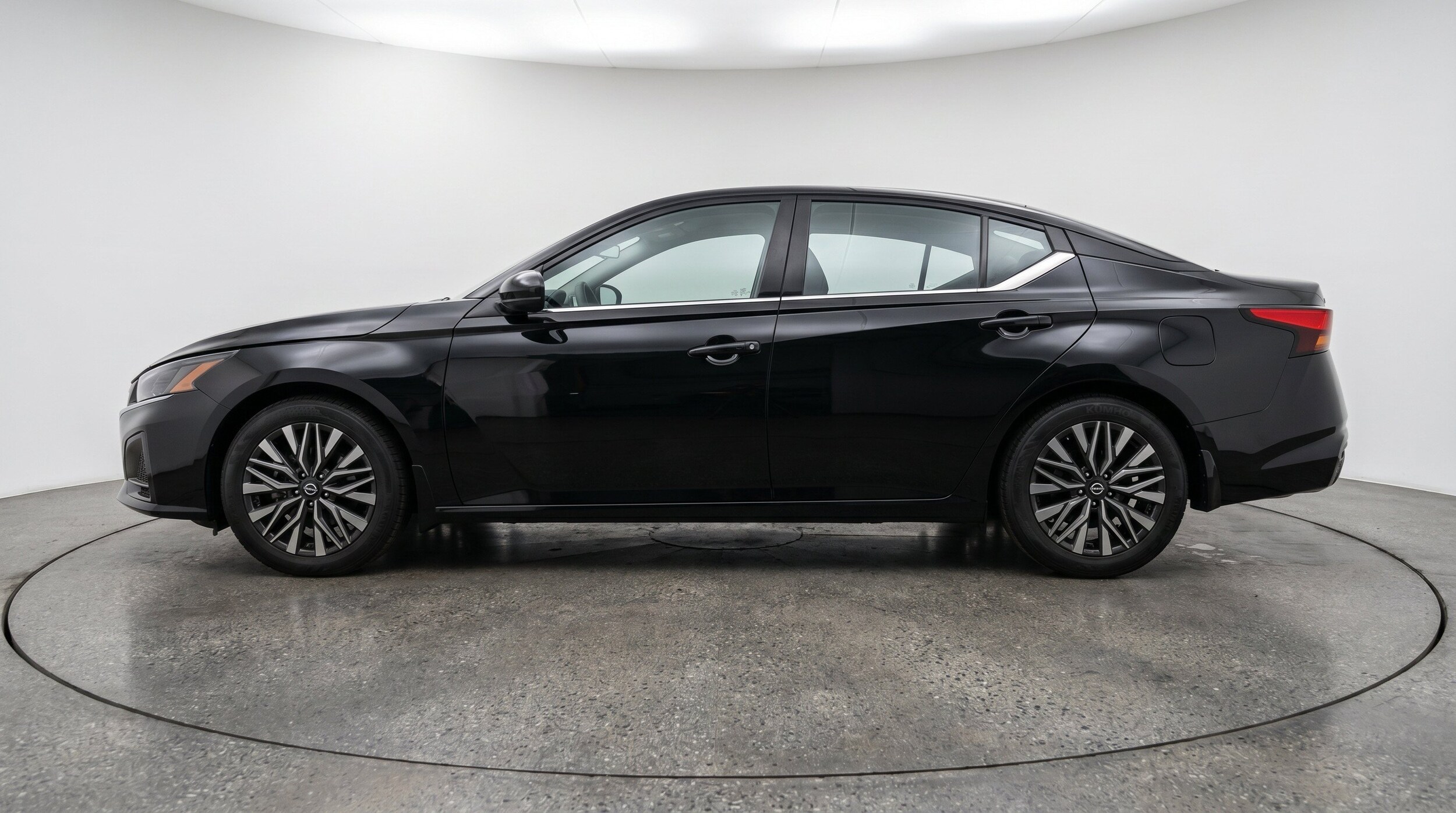 Thumbnail: 2026 Nissan Altima - 5