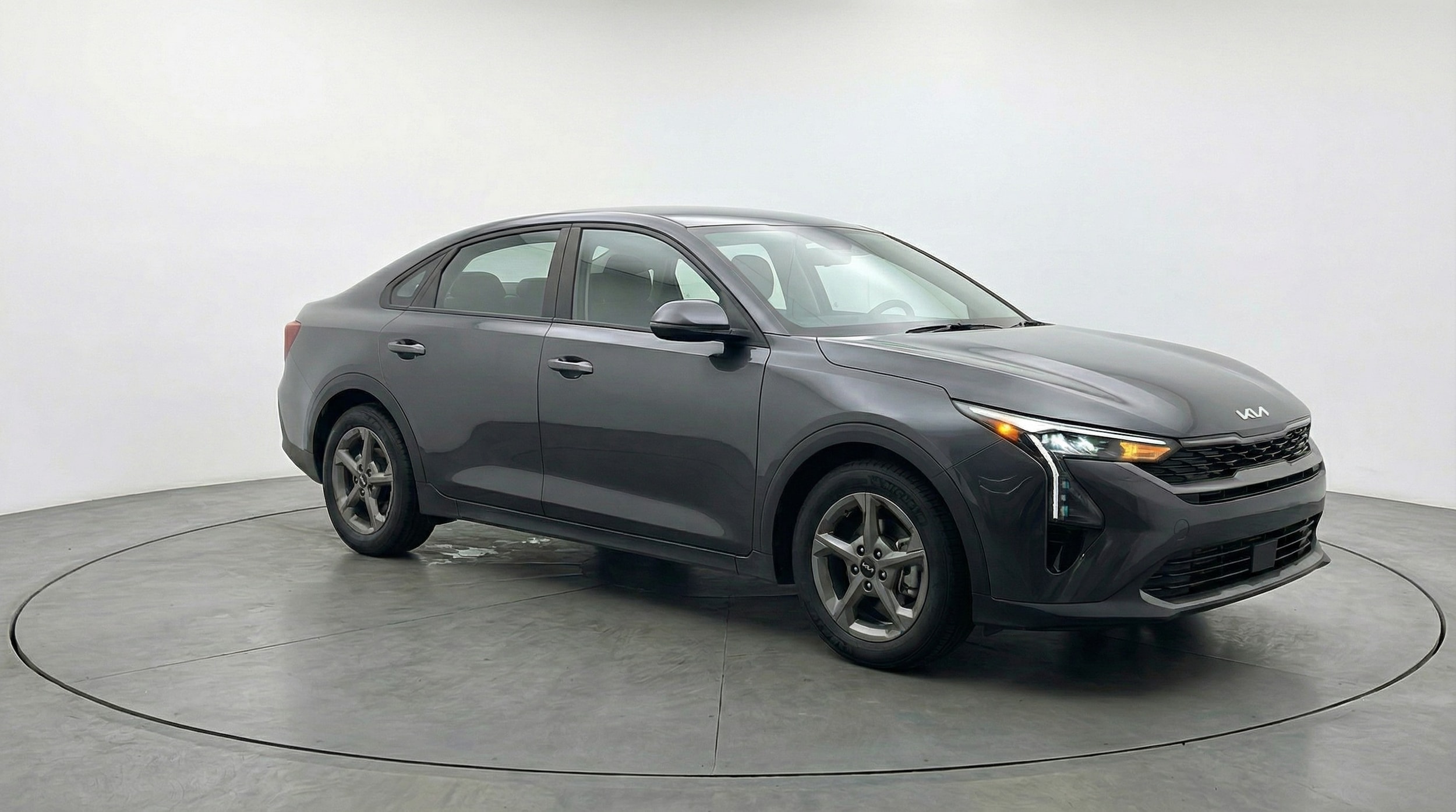 Thumbnail: 2025 Kia K4 - 1