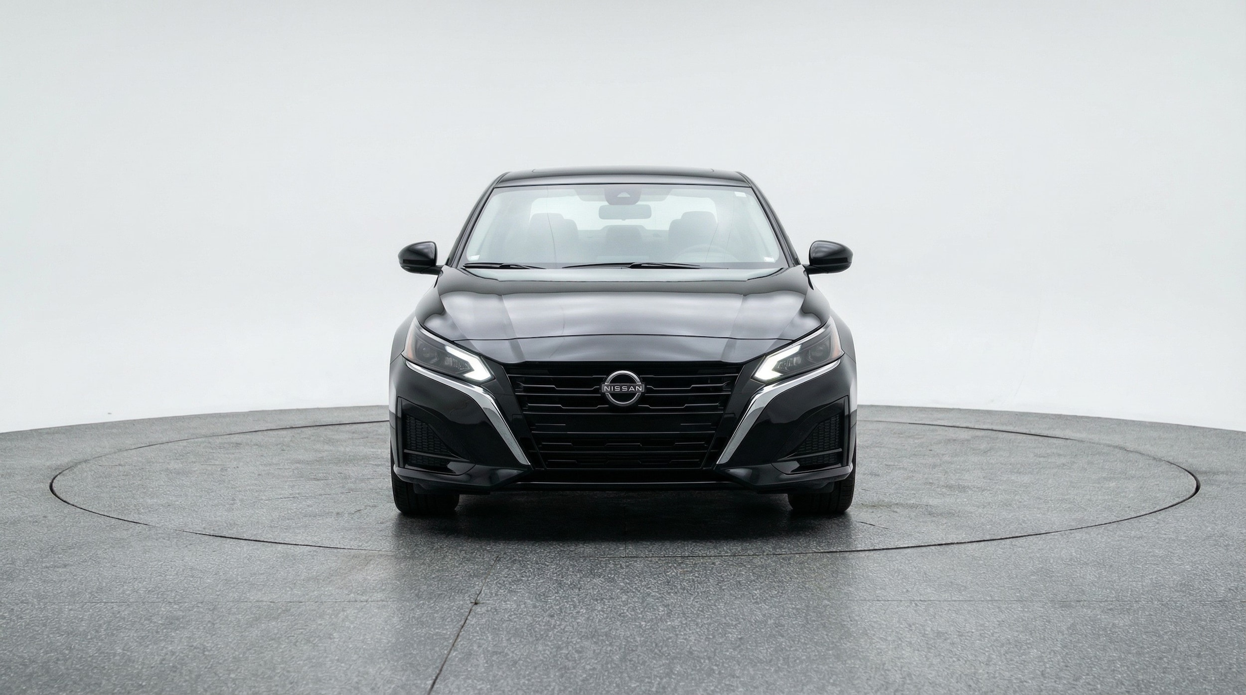 Thumbnail: 2025 Nissan Altima - 2