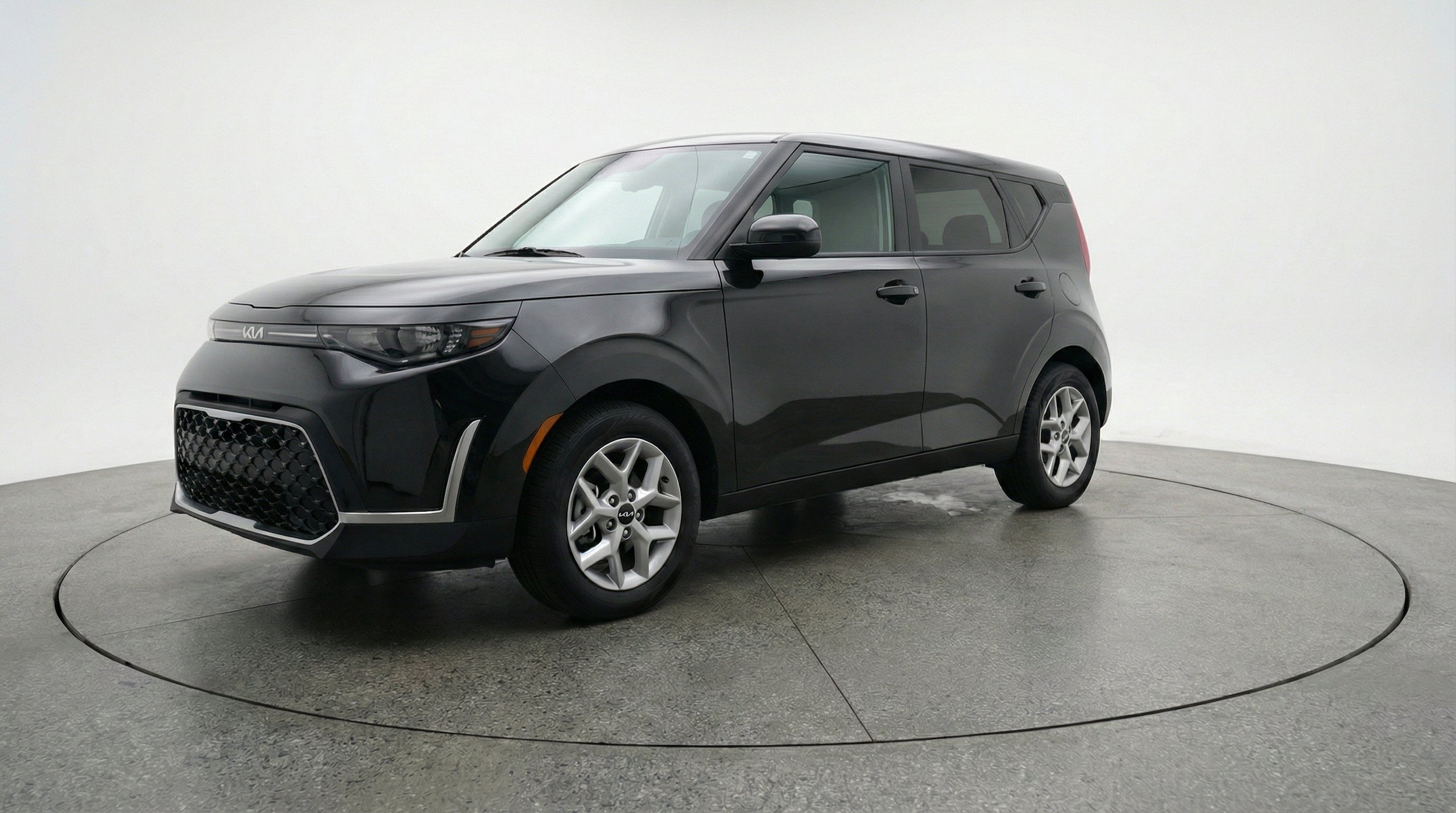 Thumbnail: 2025 Kia Soul - 3
