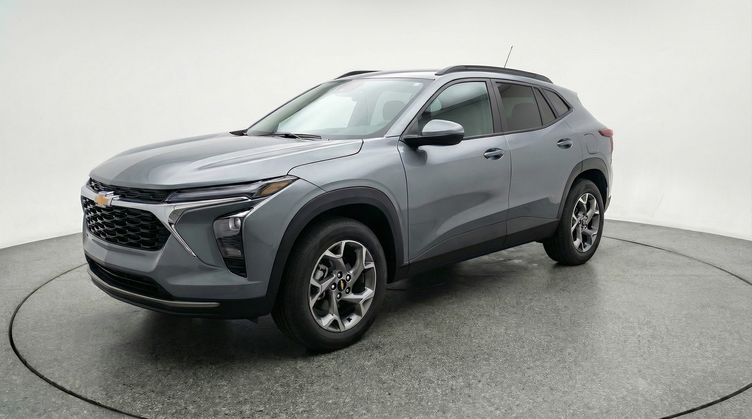 Thumbnail: 2025 Chevrolet Trax - 3