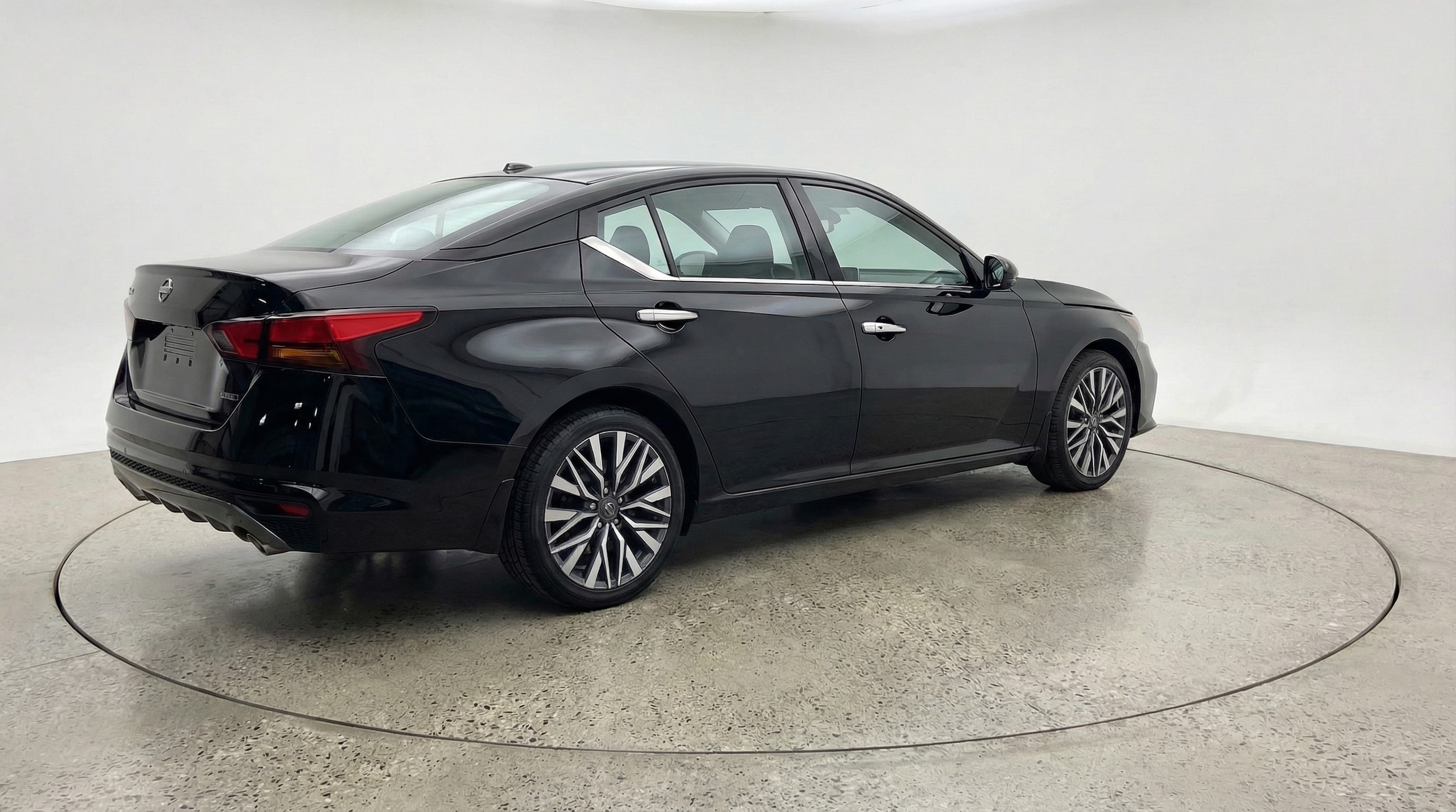 Thumbnail: 2025 Nissan Altima - 7