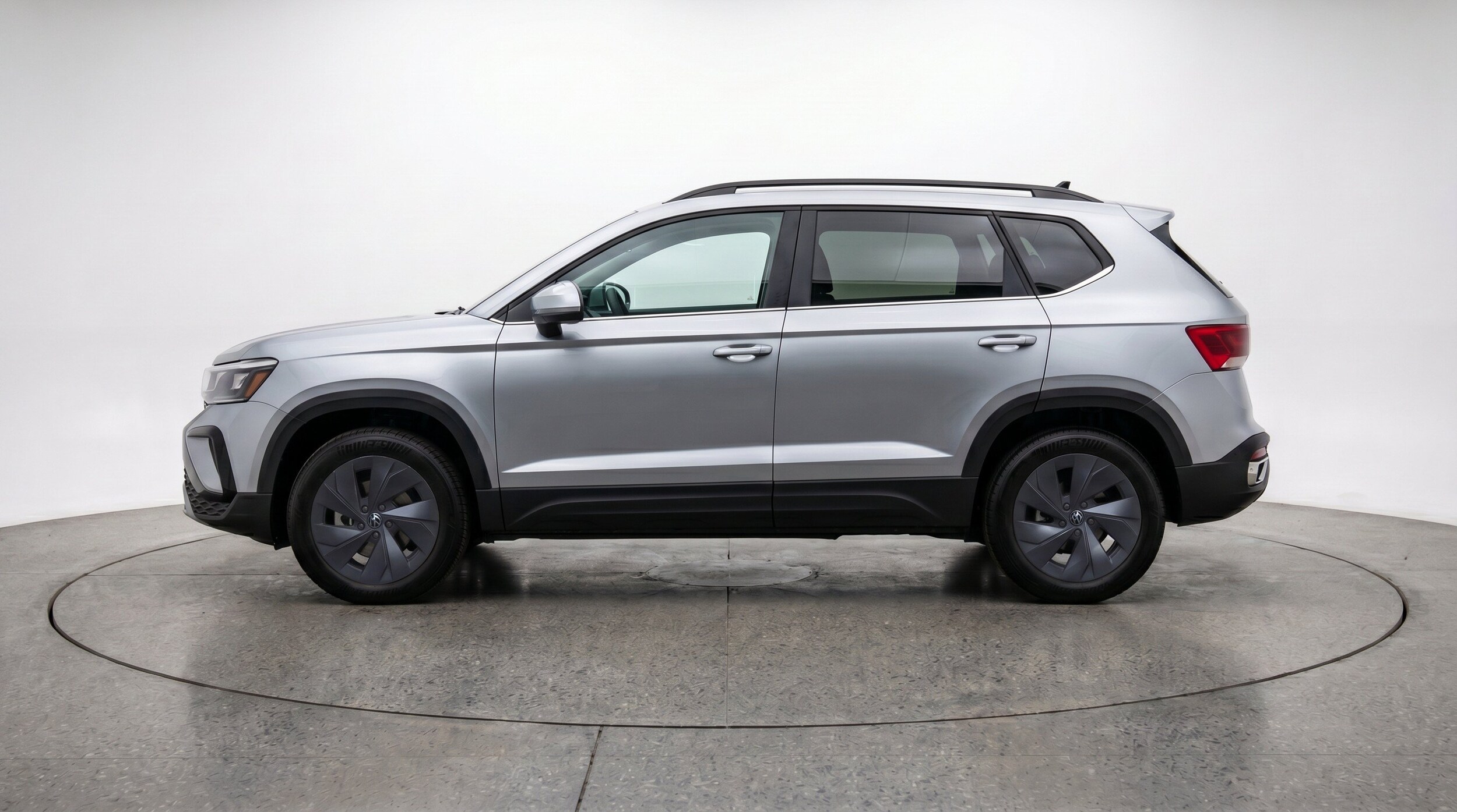 Thumbnail: 2026 Volkswagen Taos - 5