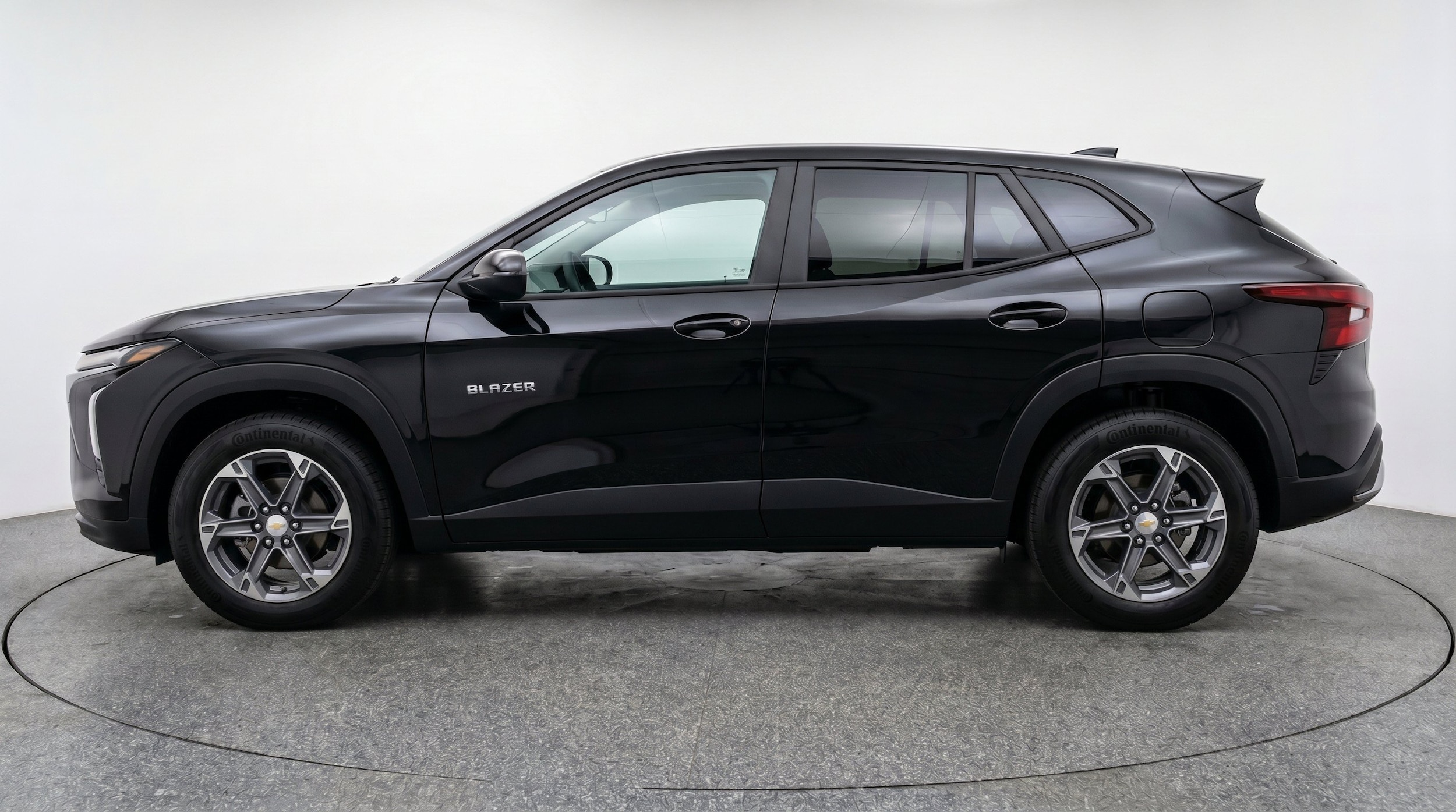 Thumbnail: 2025 Chevrolet Blazer - 5