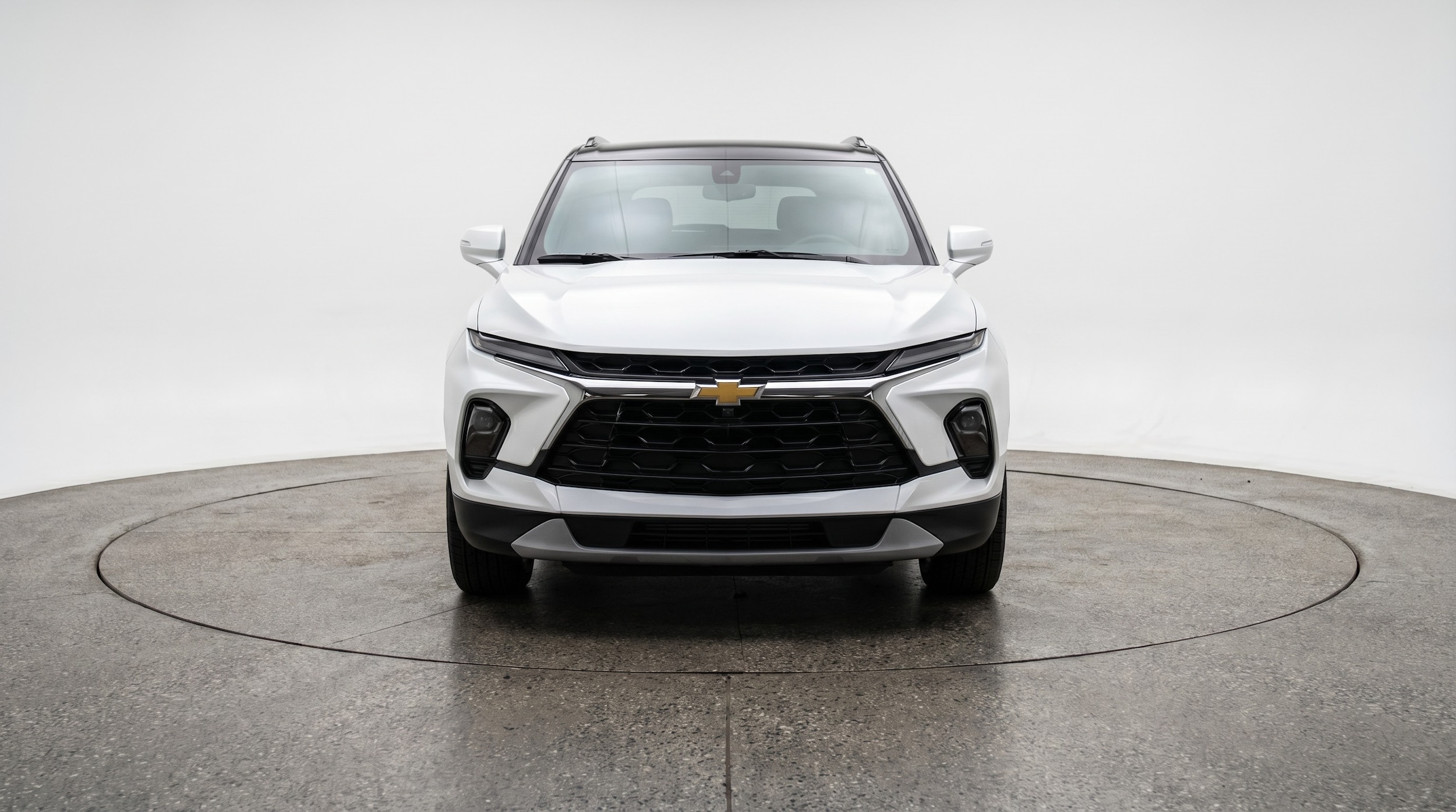 Thumbnail: 2025 Chevrolet Blazer - 2