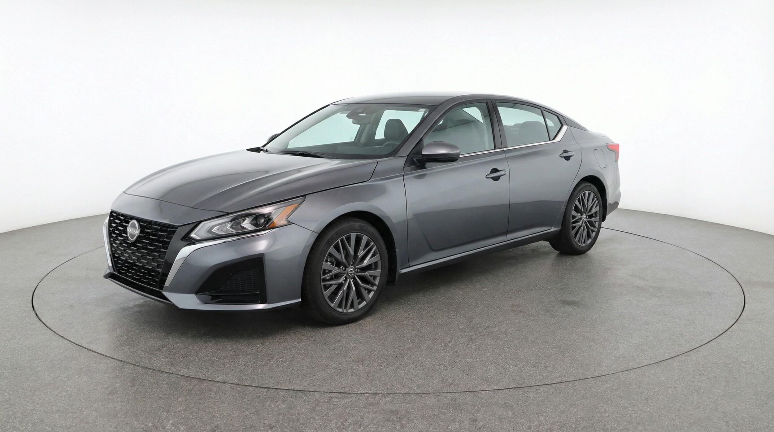 Thumbnail: 2025 Nissan Altima - 3