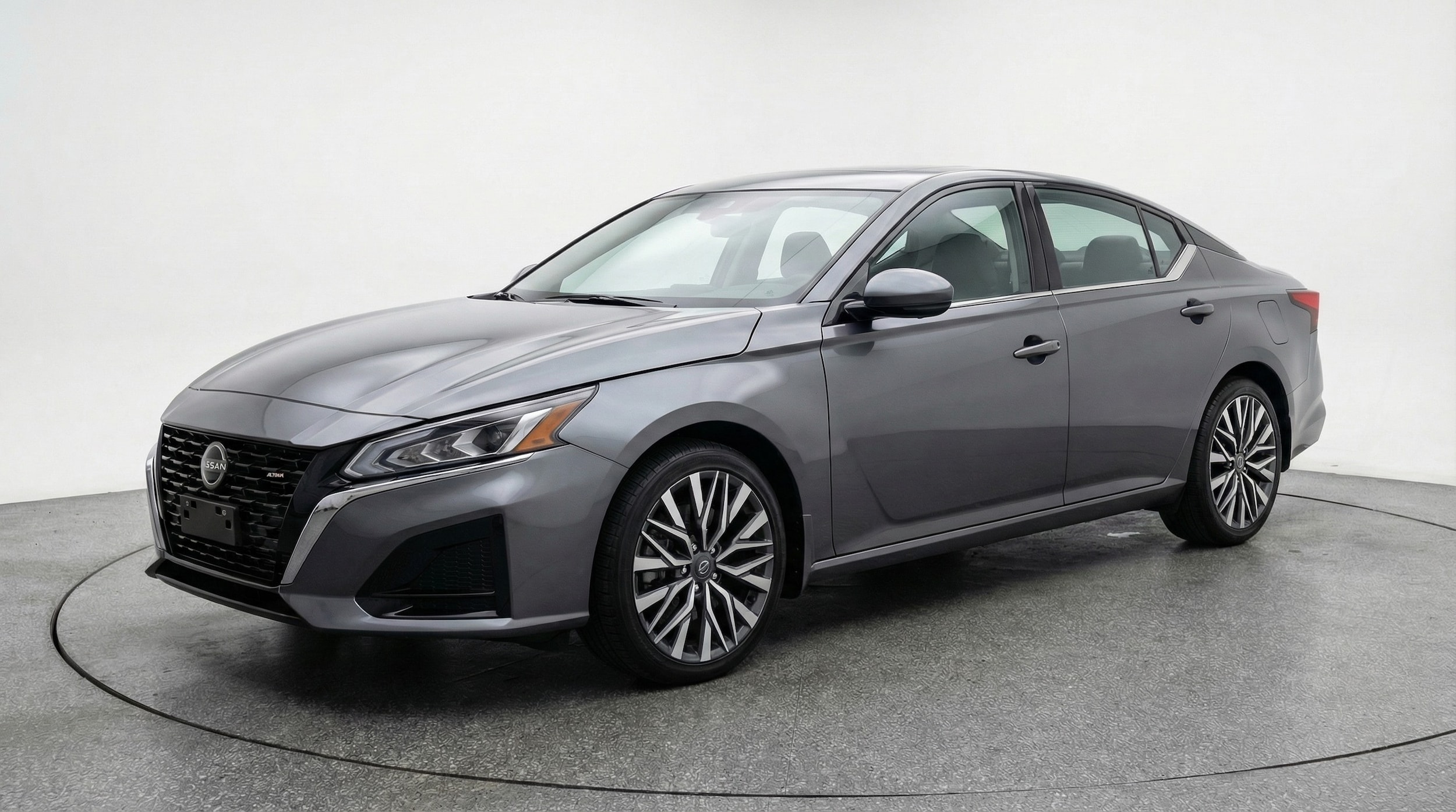 Thumbnail: 2025 Nissan Altima - 3