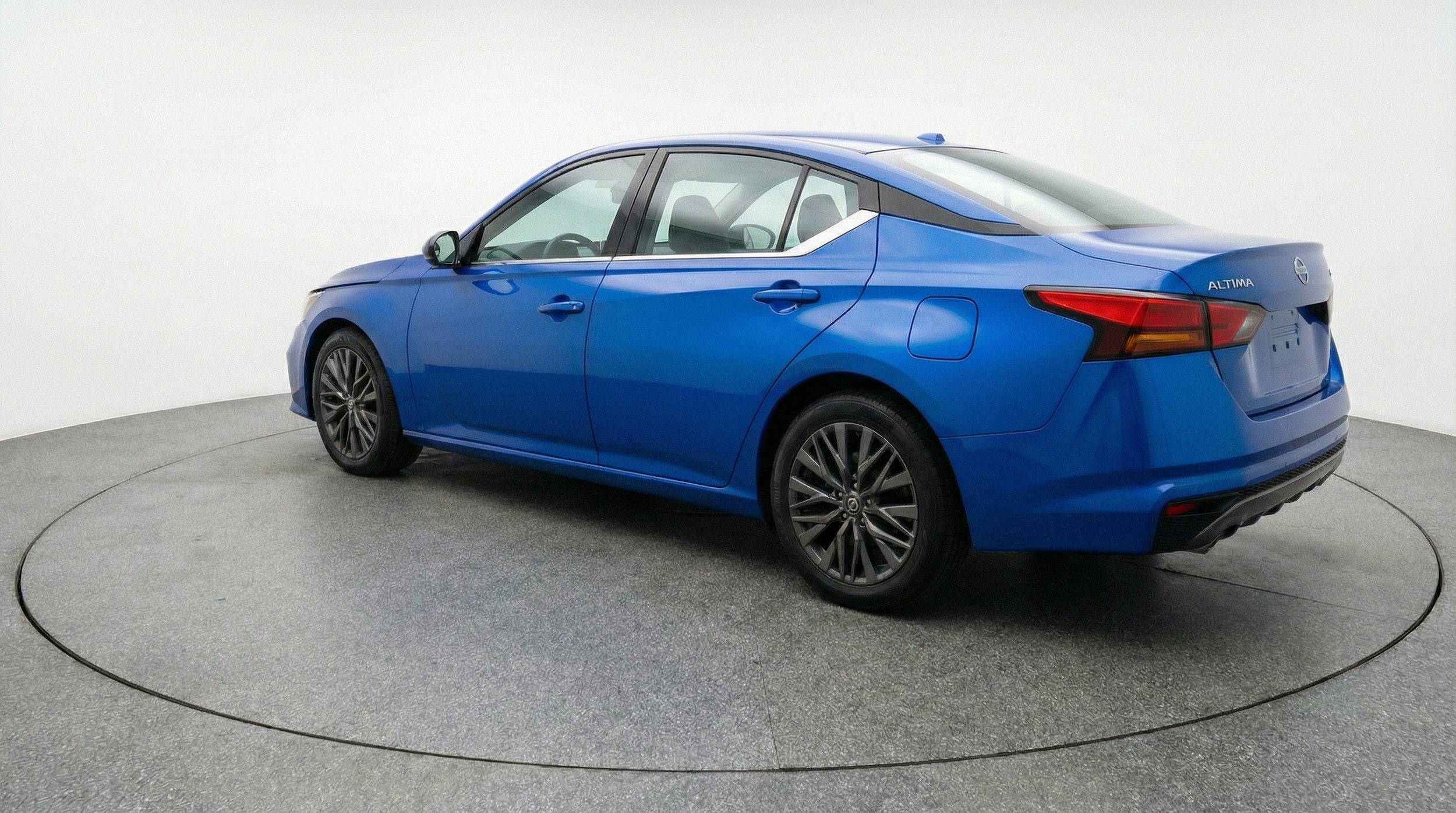 Thumbnail: 2025 Nissan Altima - 6