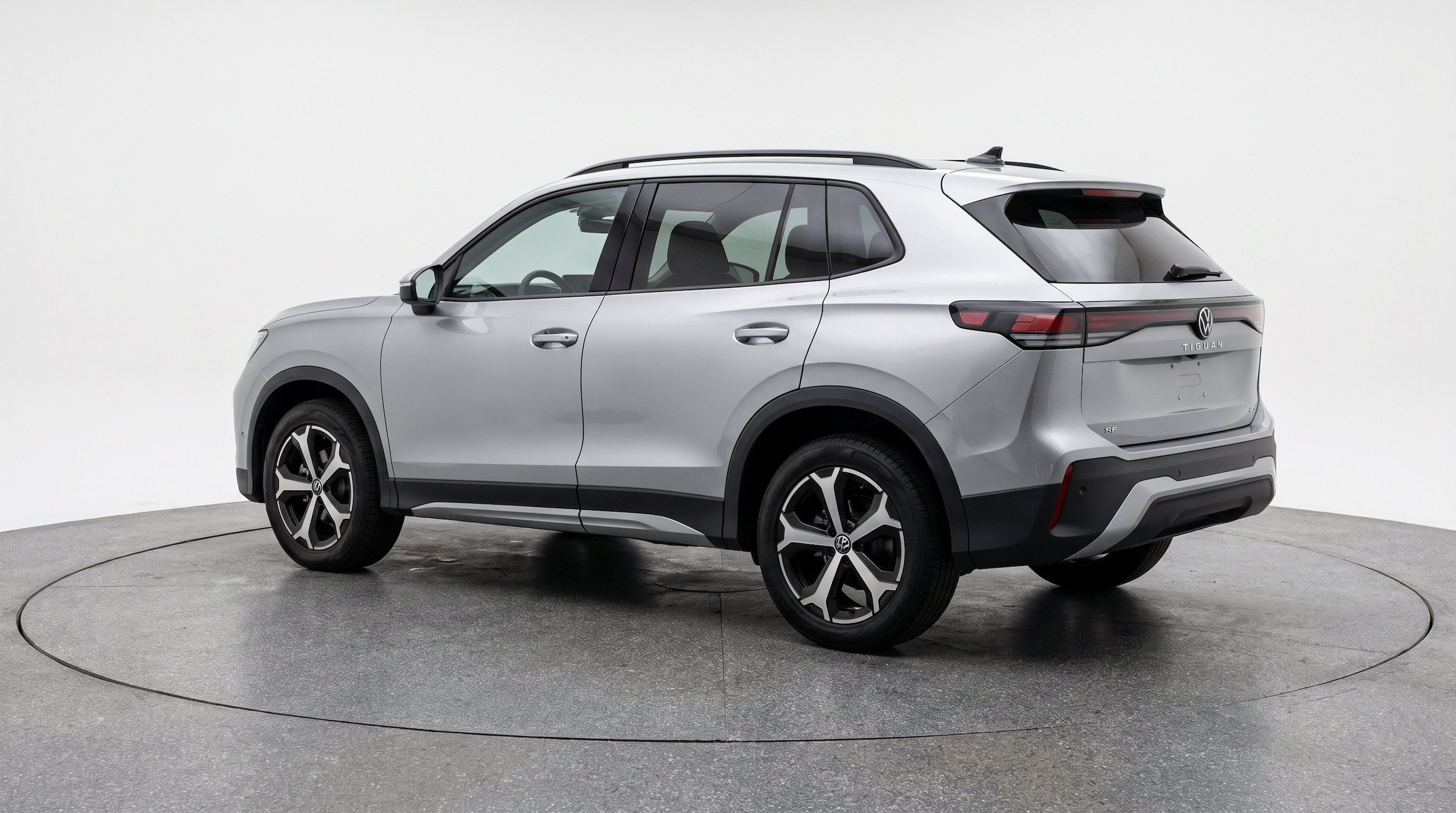 Thumbnail: 2026 Volkswagen Tiguan - 6