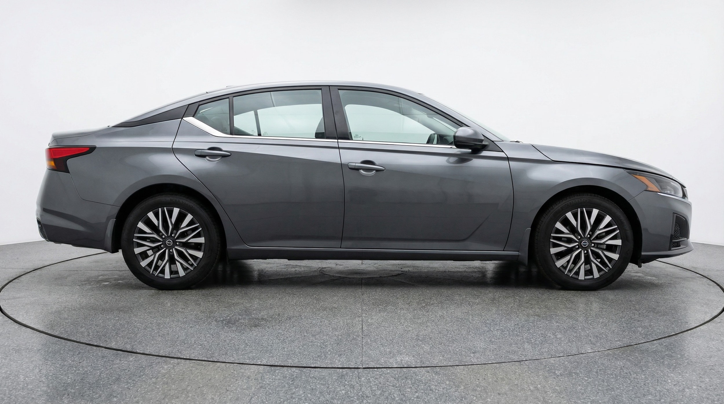 Thumbnail: 2025 Nissan Altima - 8