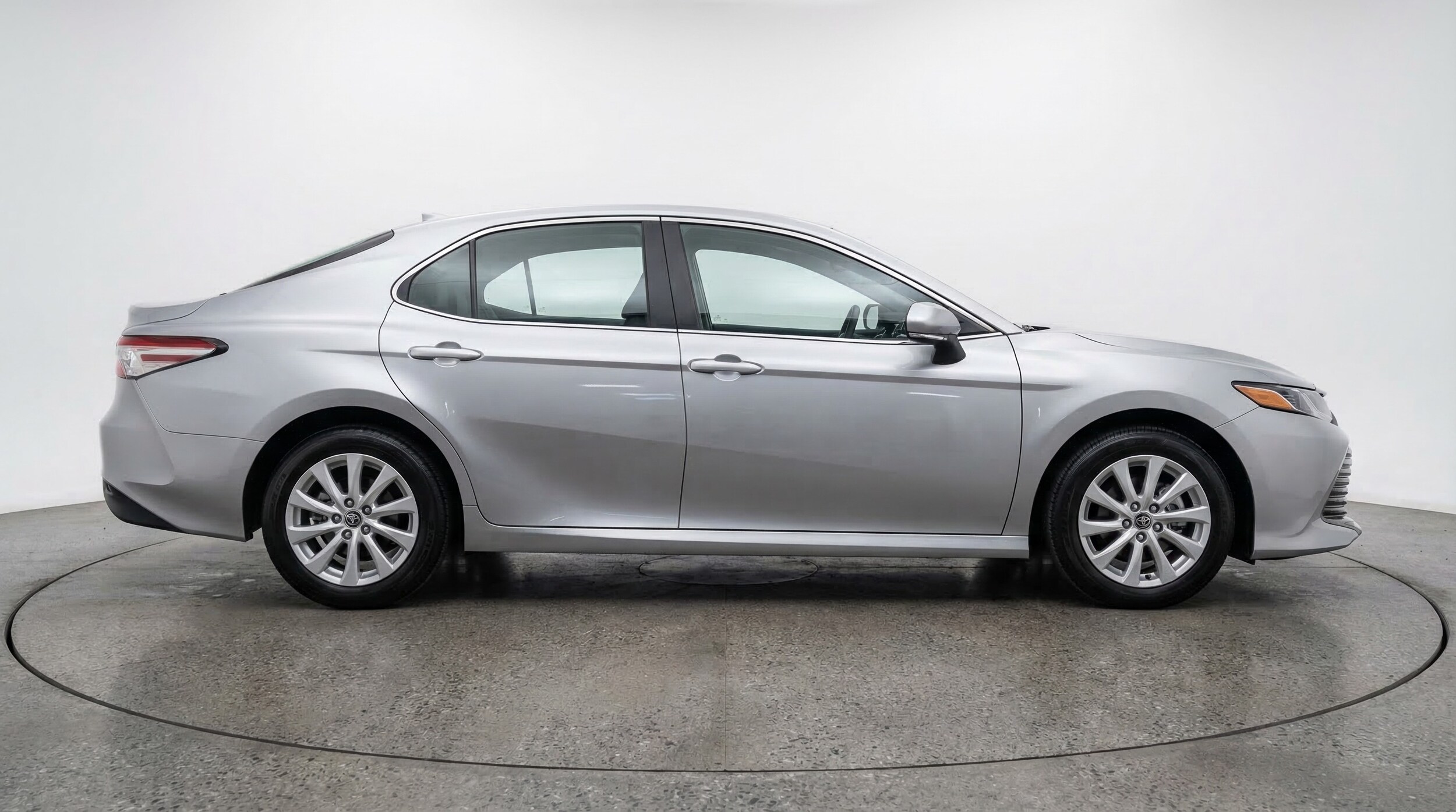 Thumbnail: 2025 Toyota Camry - 8