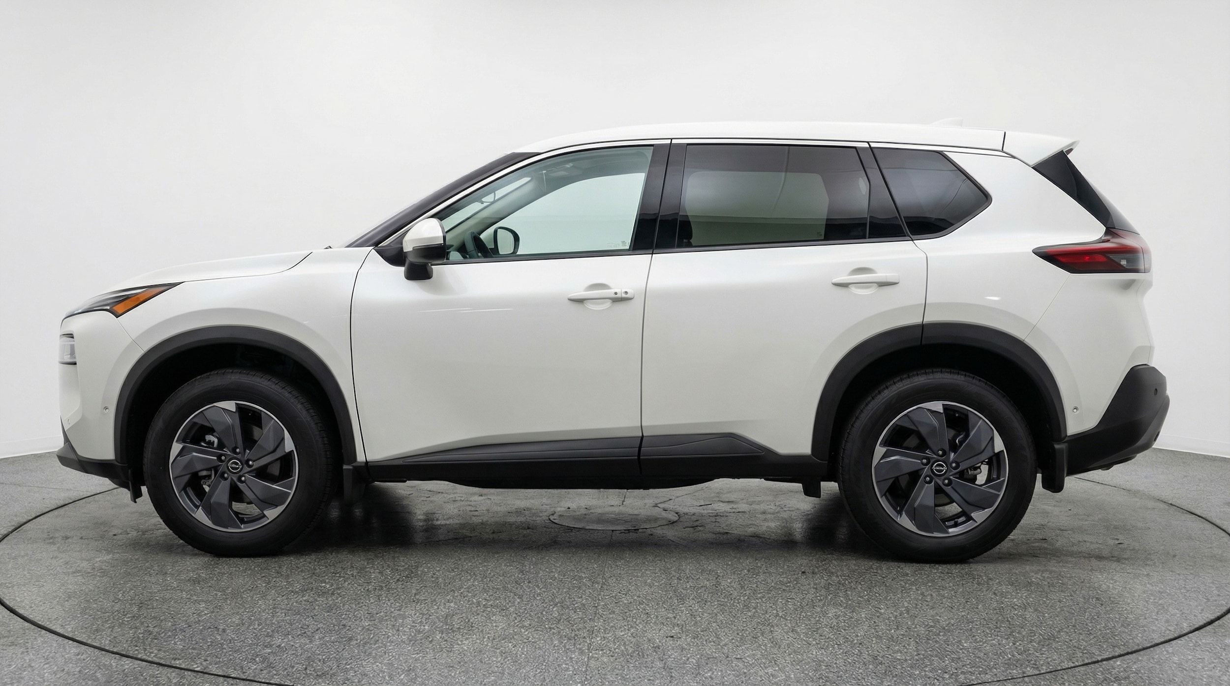 Thumbnail: 2025 Nissan Rogue - 4