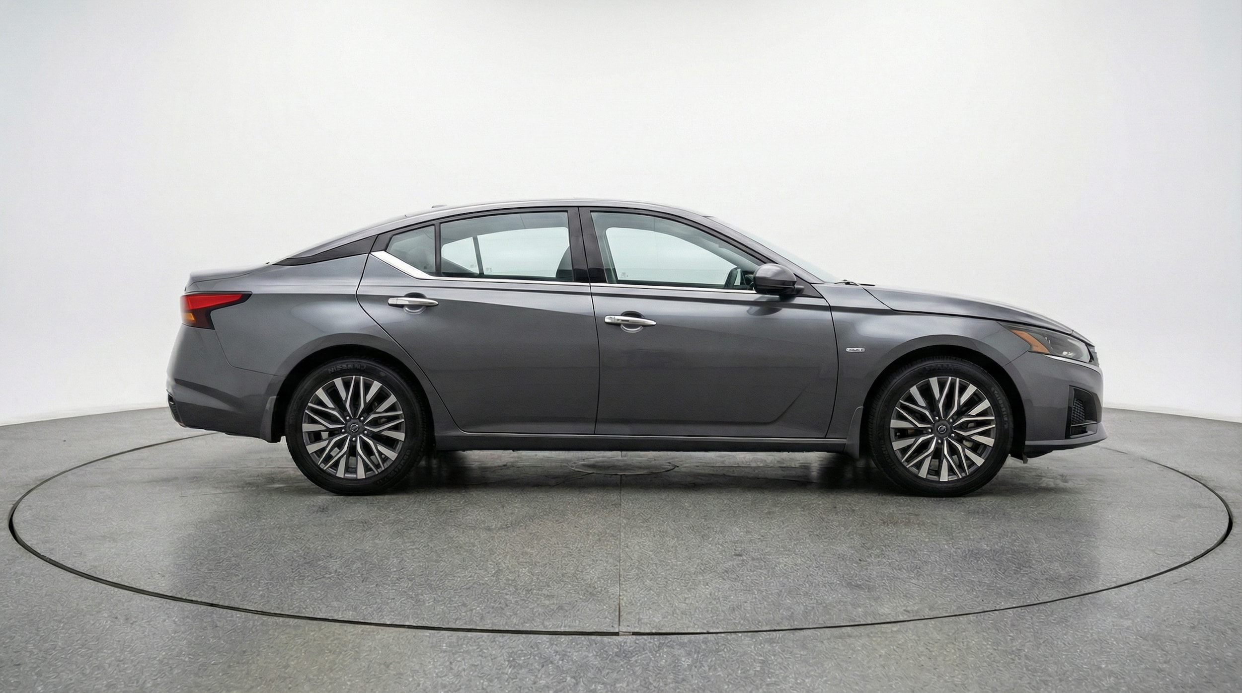 Thumbnail: 2025 Nissan Altima - 8