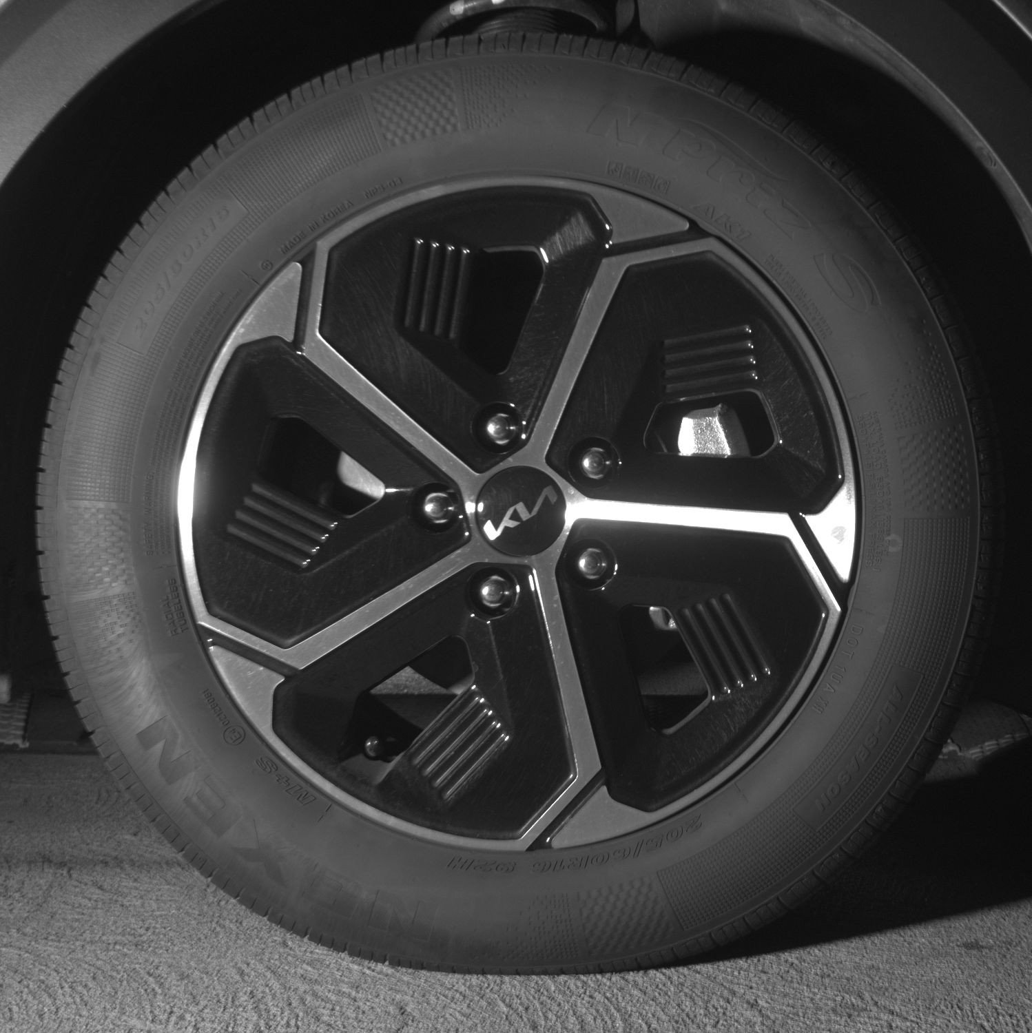 Thumbnail: 2026 Kia Niro - 13