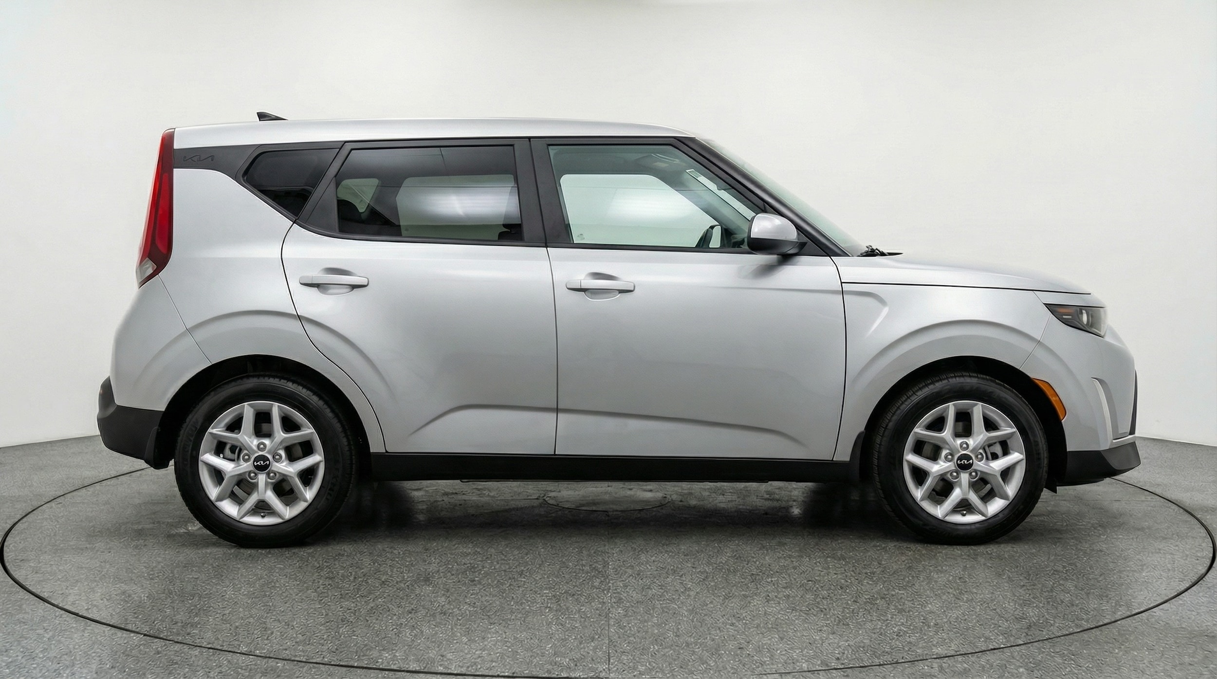 Thumbnail: 2025 Kia Soul - 8