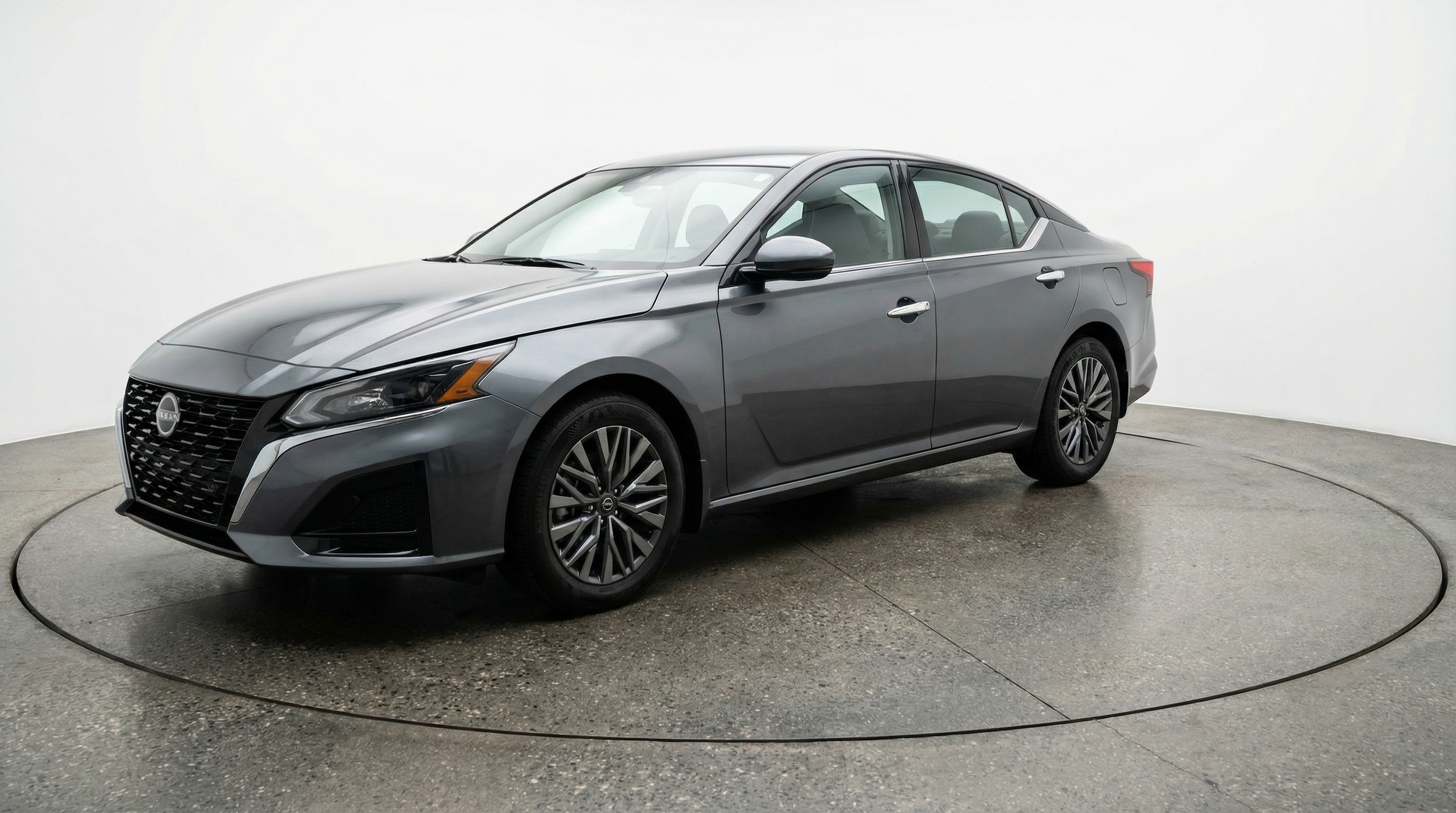 Thumbnail: 2025 Nissan Altima - 3