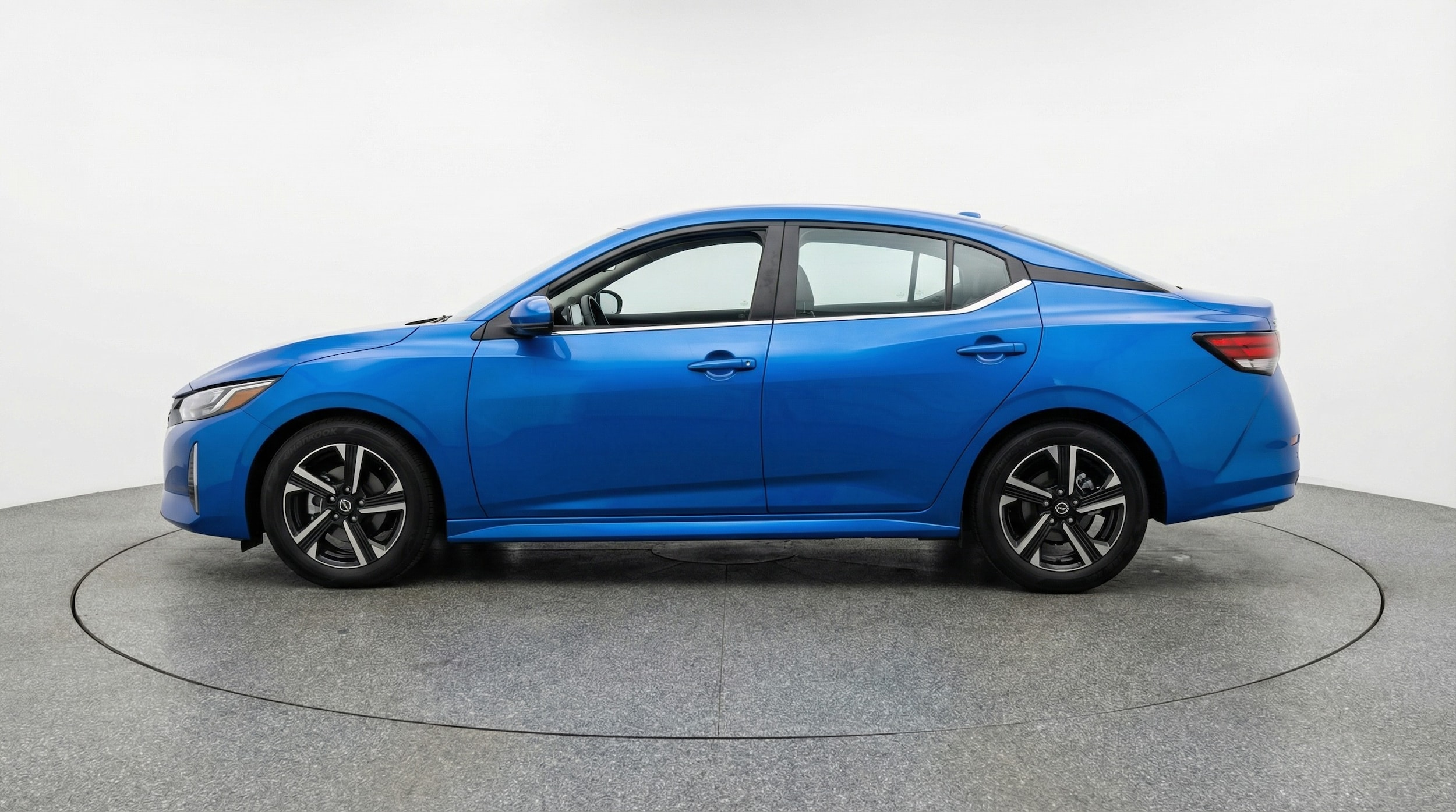 Thumbnail: 2025 Nissan Sentra - 4